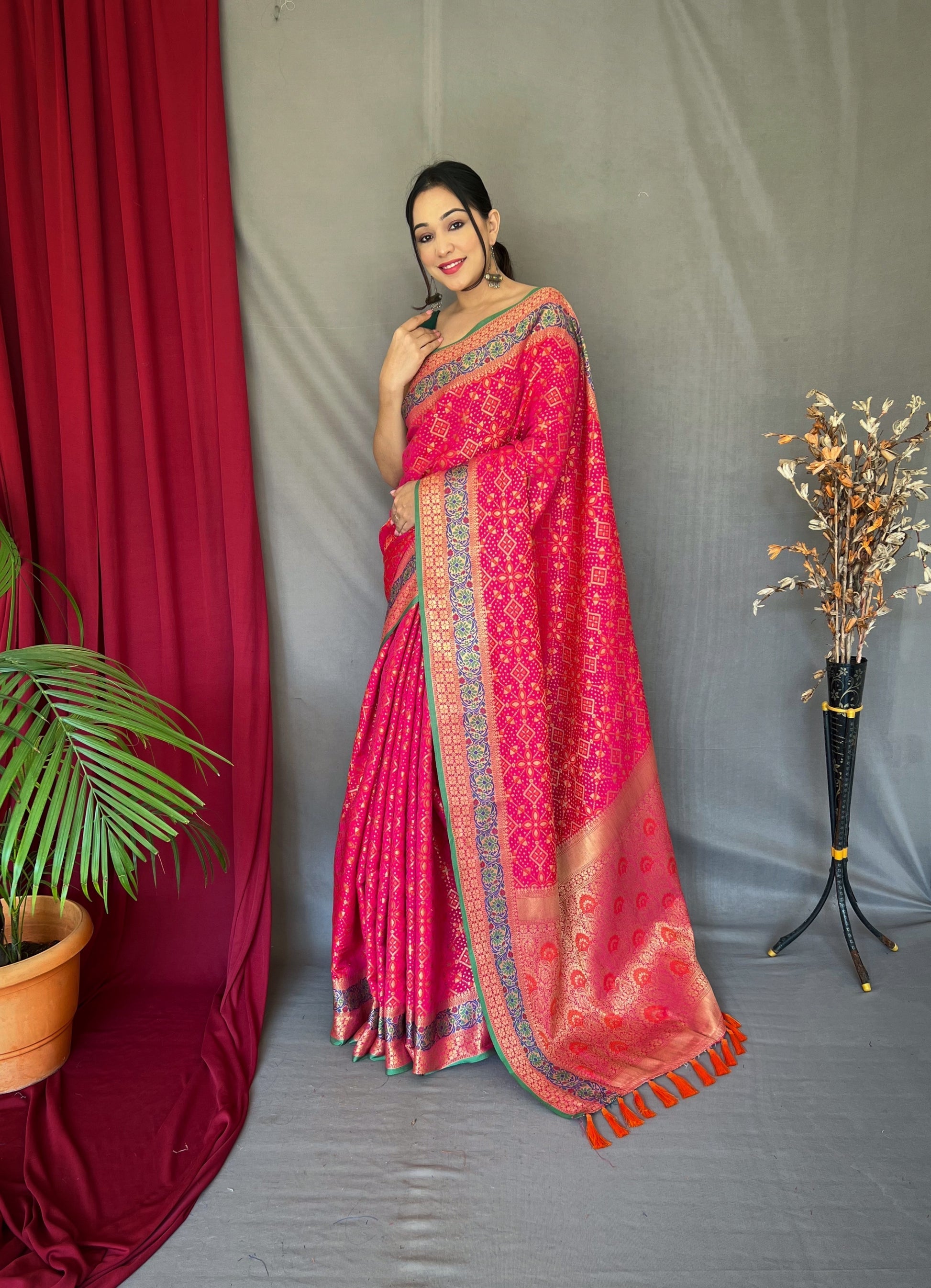 Buy MySilkLove Mandy Pink Woven Bandhej Patola Silk Saree Online