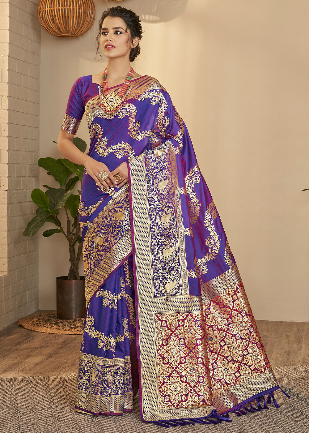 Buy MySilkLove Cyber Grape Purple Zari Woven Banarasi Saree Online