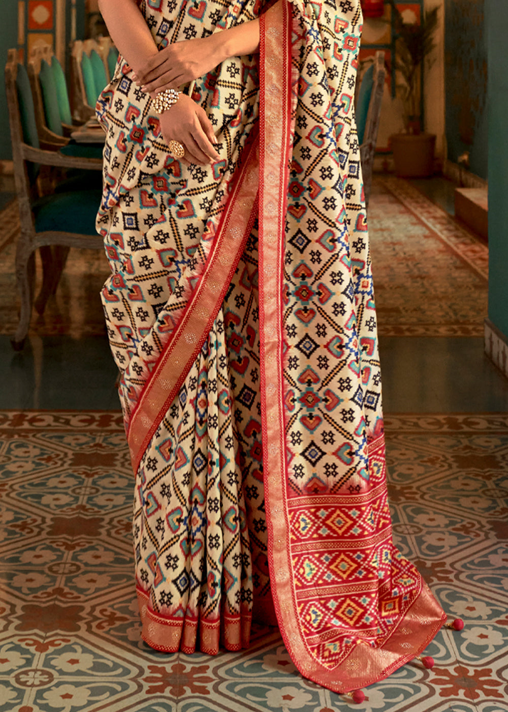 Buy MySilkLove Mojo Beige and Red Woven Patola Silk Saree Online