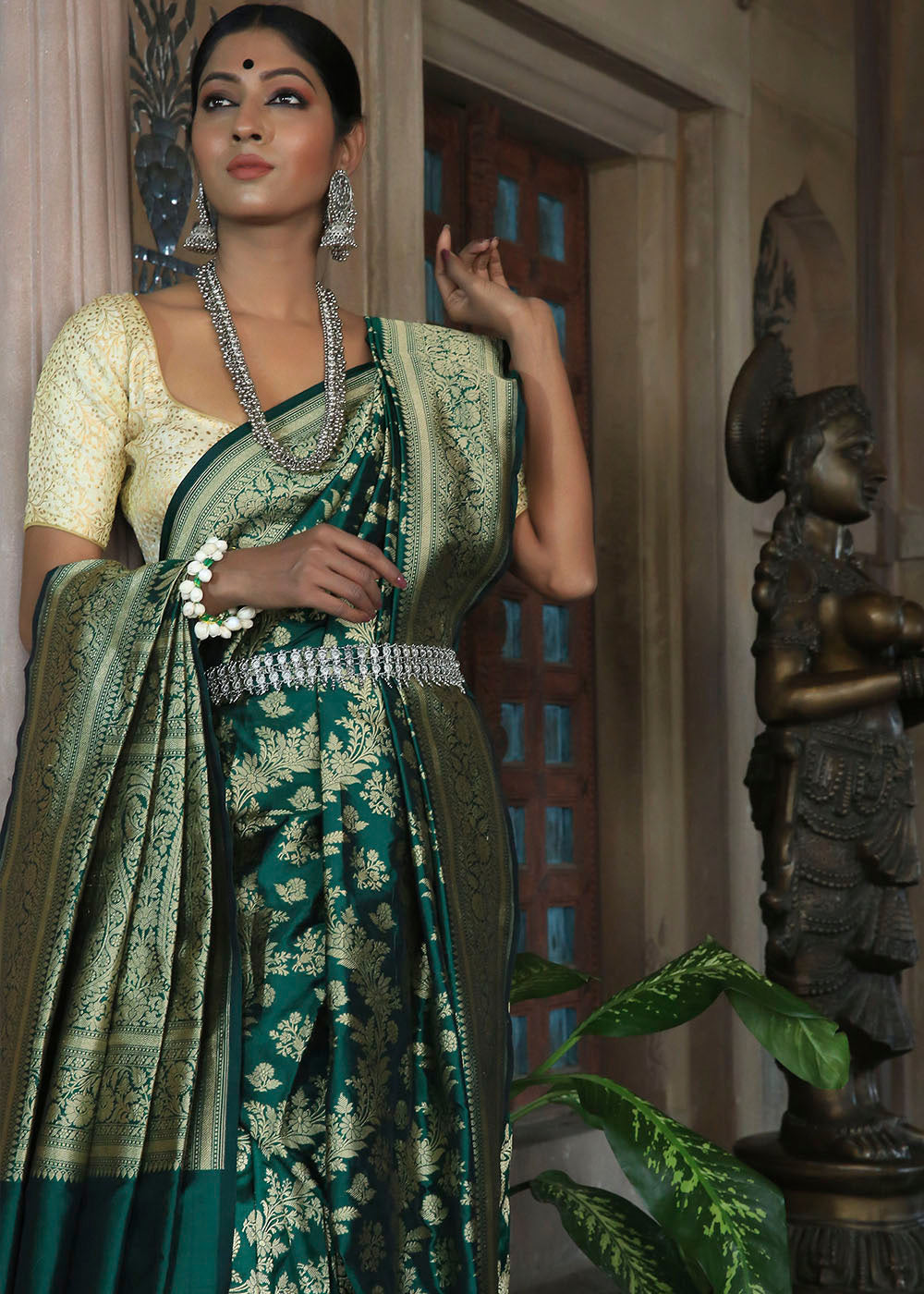Buy MySilkLove Spectra Green Katan Pure Silk Handwoven Floral Jaal Saree Online