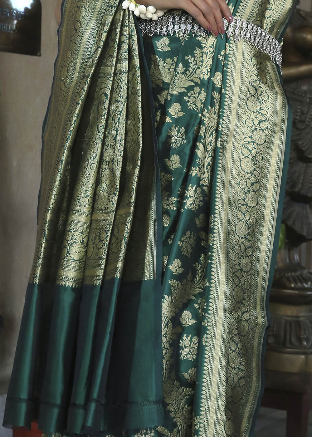 Buy MySilkLove Spectra Green Katan Pure Silk Handwoven Floral Jaal Saree Online