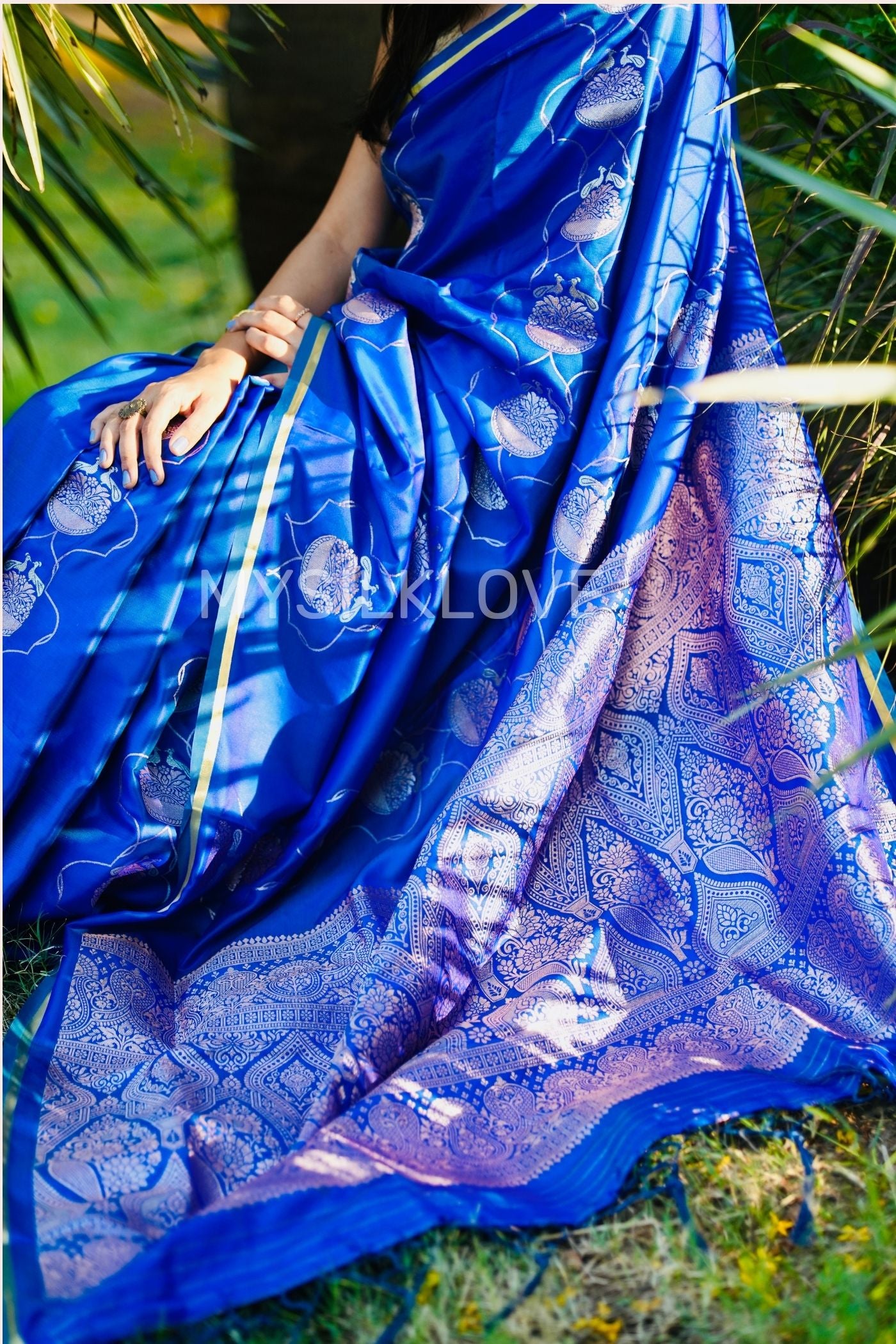 Buy MySilkLove Royal Blue Handloom Satin Silk Saree Online