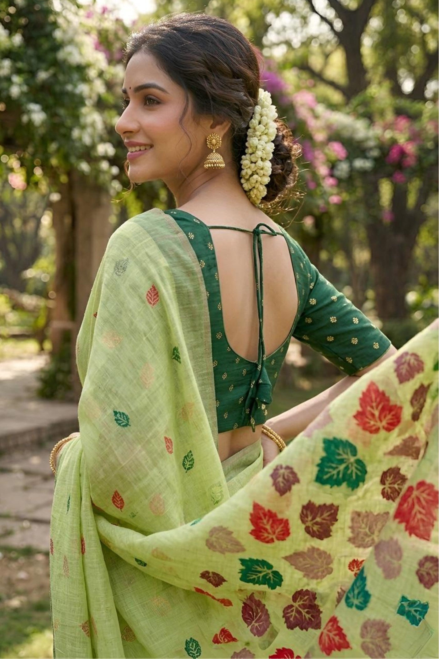 Buy MySilkLove Pistachio Green Woven Linen Saree Online