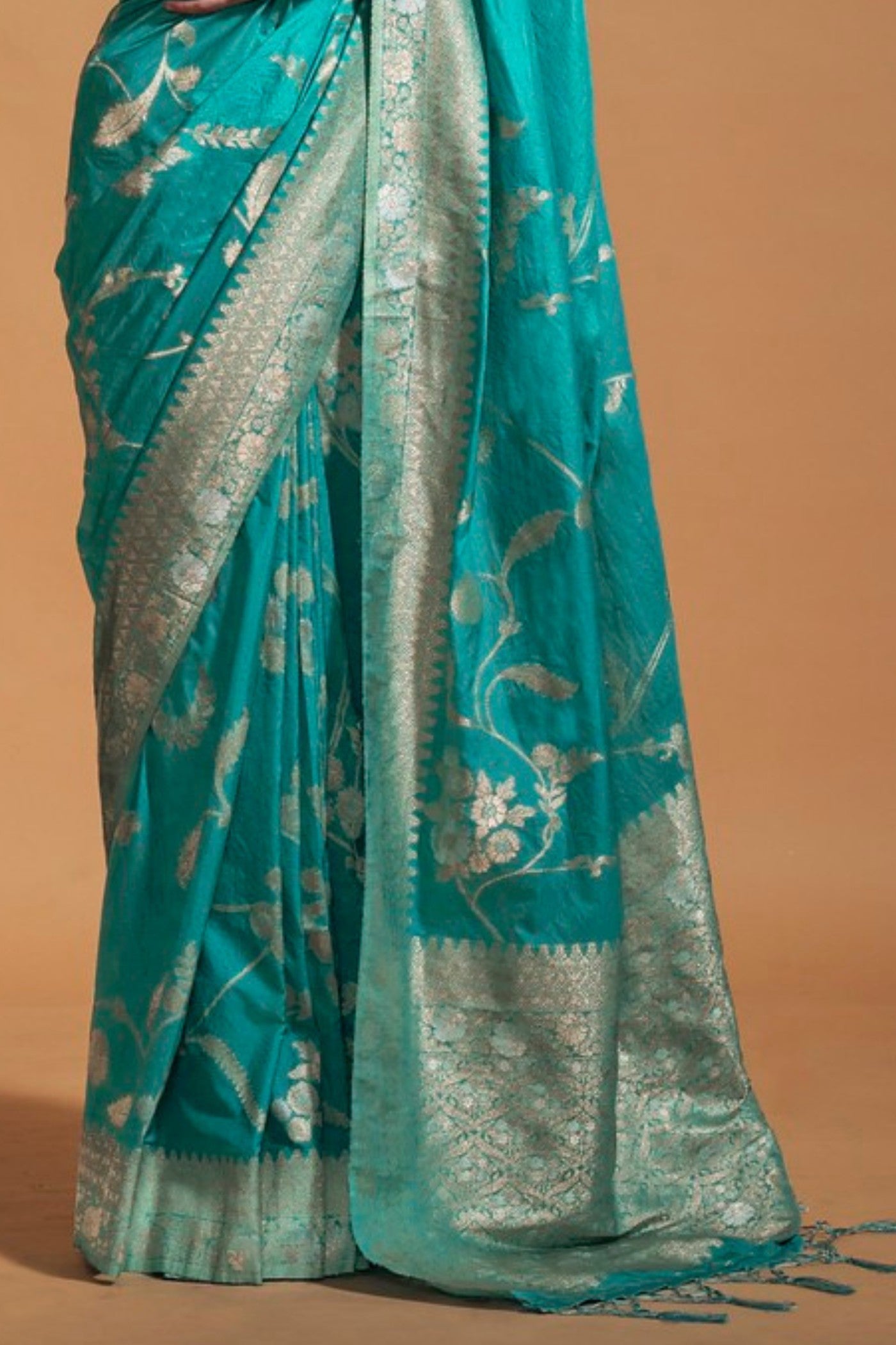 Buy MySilkLove Keppel Blue Georgette Handloom Saree Online