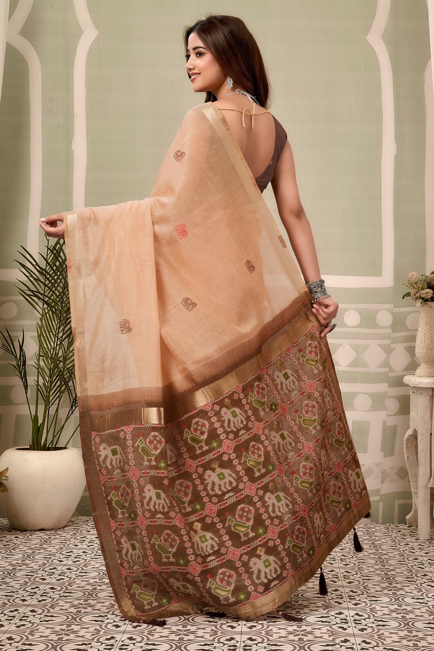 Buy MySilkLove Sunset Peach Patola Pallu Zari Woven Saree Online
