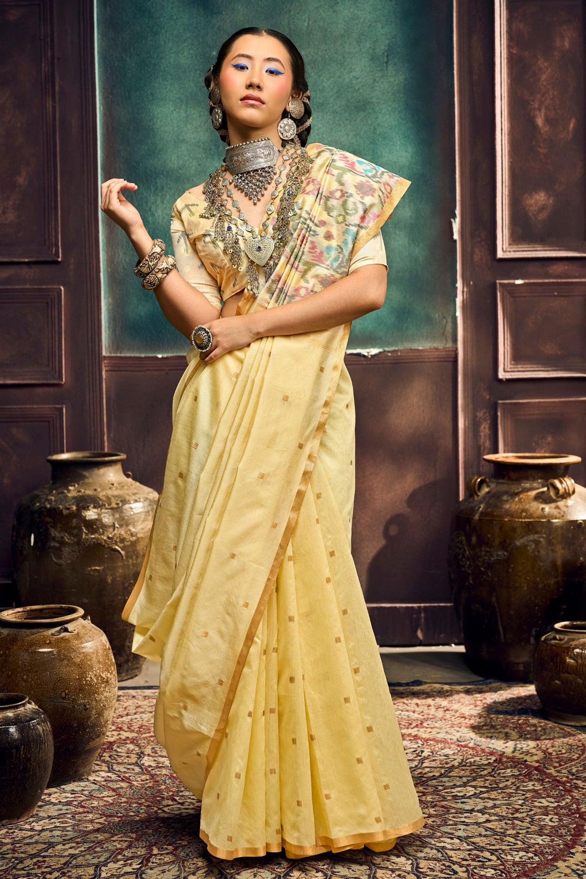 Buy MySilkLove Mimosa Yellow Handloom Silk Saree Online