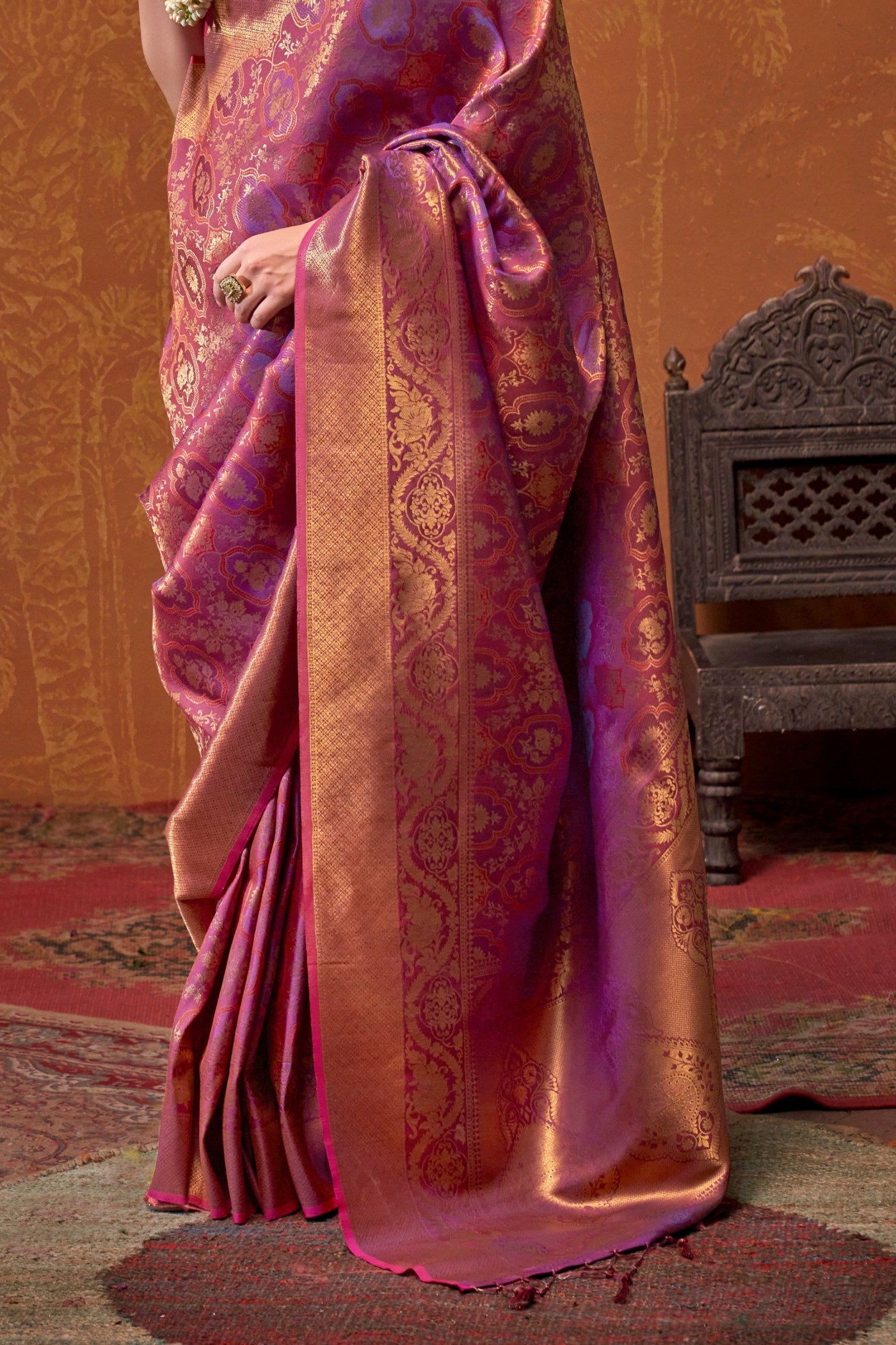 Buy MySilkLove Tapestry Purple Kanjivaram Handloom Saree Online