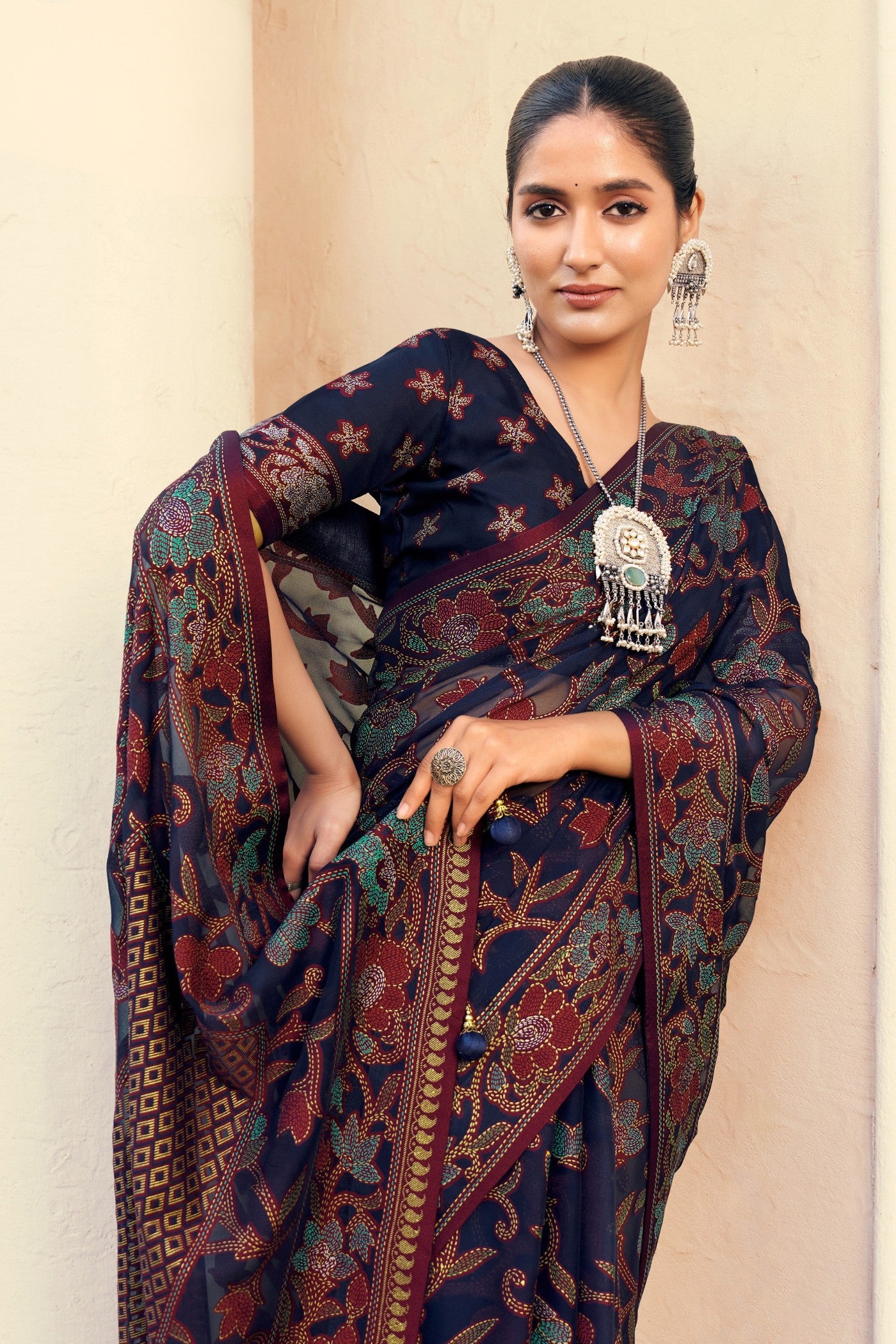 Buy MySilkLove Birch Dark Blue Banarasi Georgette Saree Online