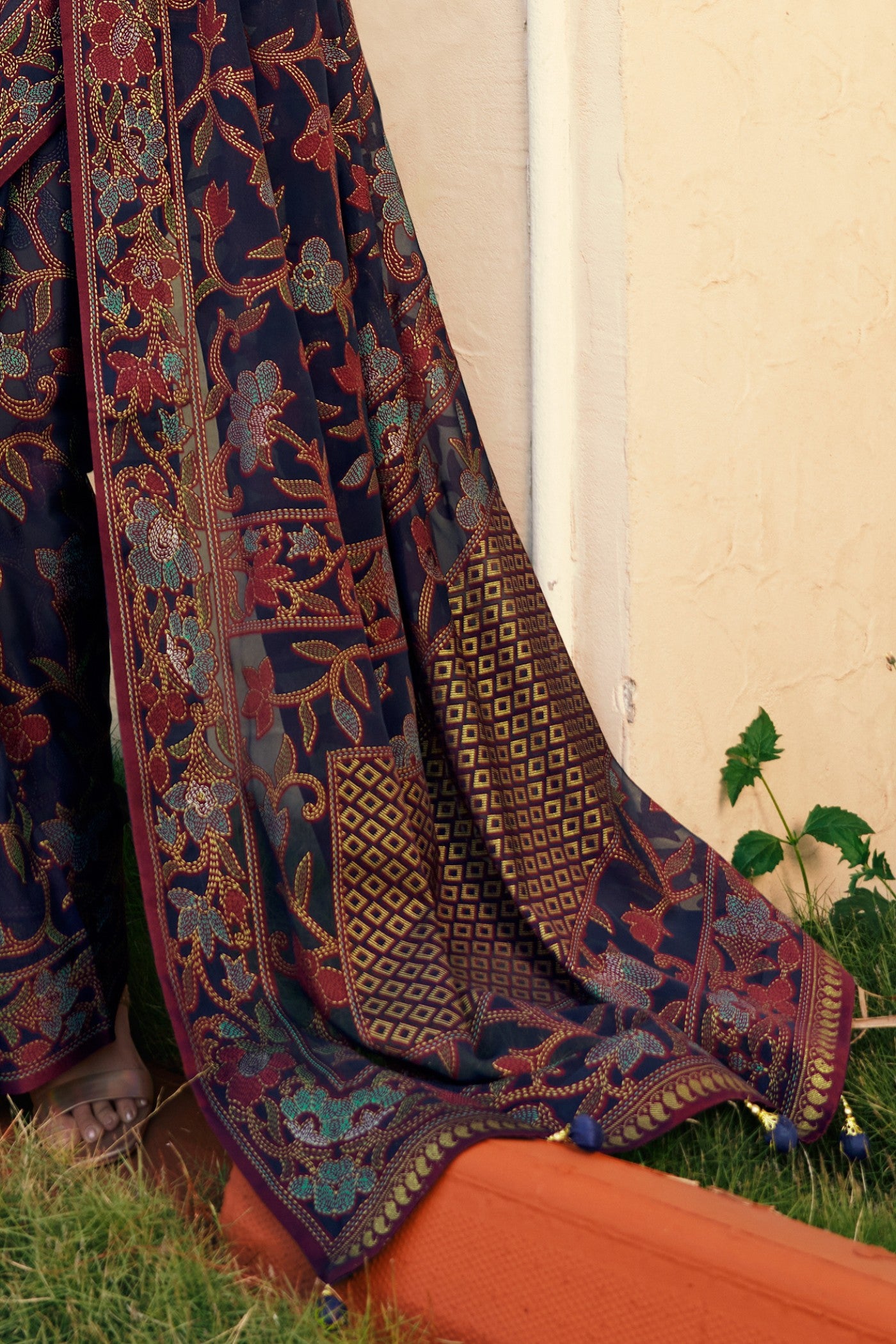 Buy MySilkLove Birch Dark Blue Banarasi Georgette Saree Online