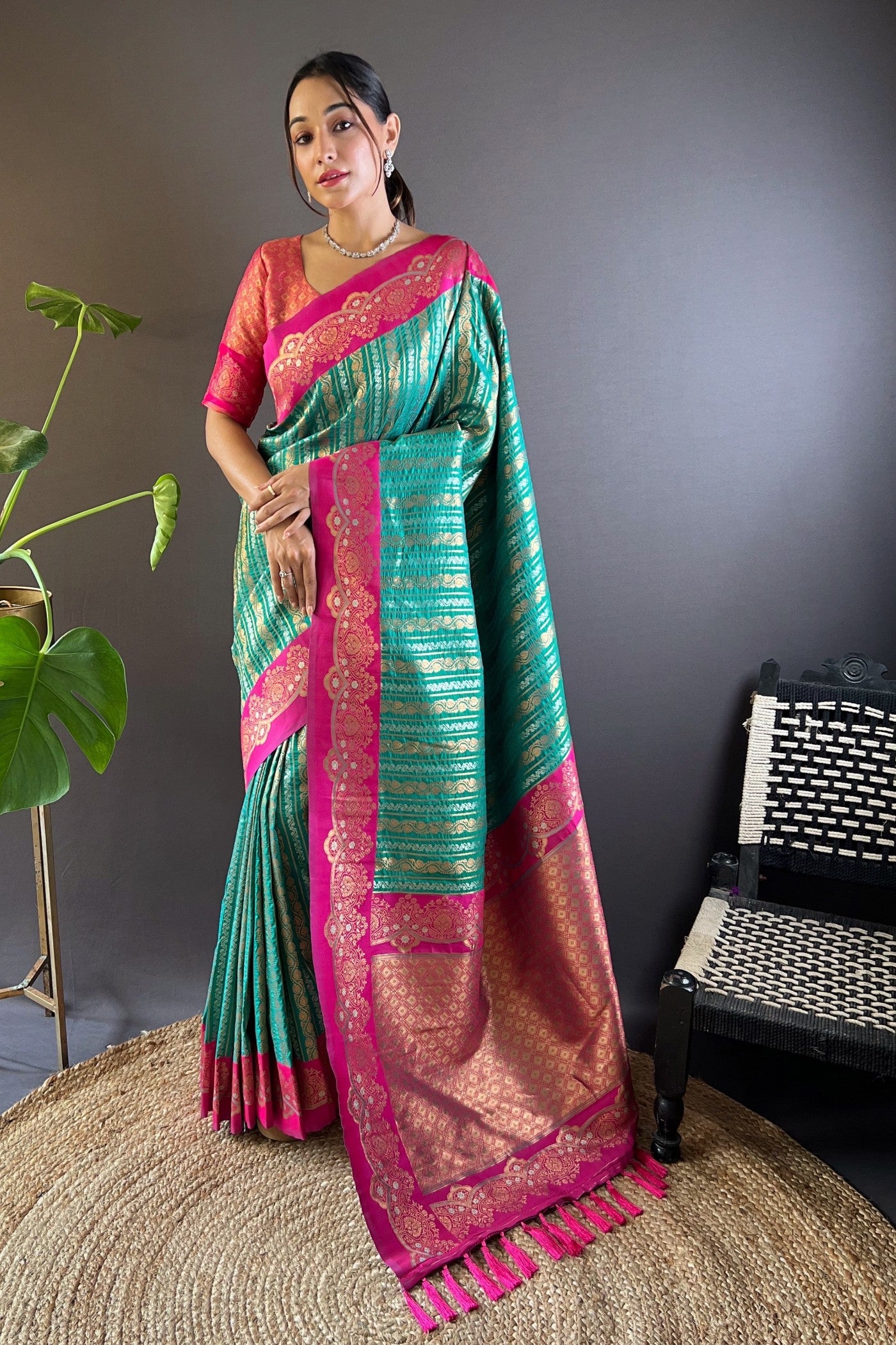 Buy MySilkLove Keppel Green Zari Woven Banarasi Saree Online