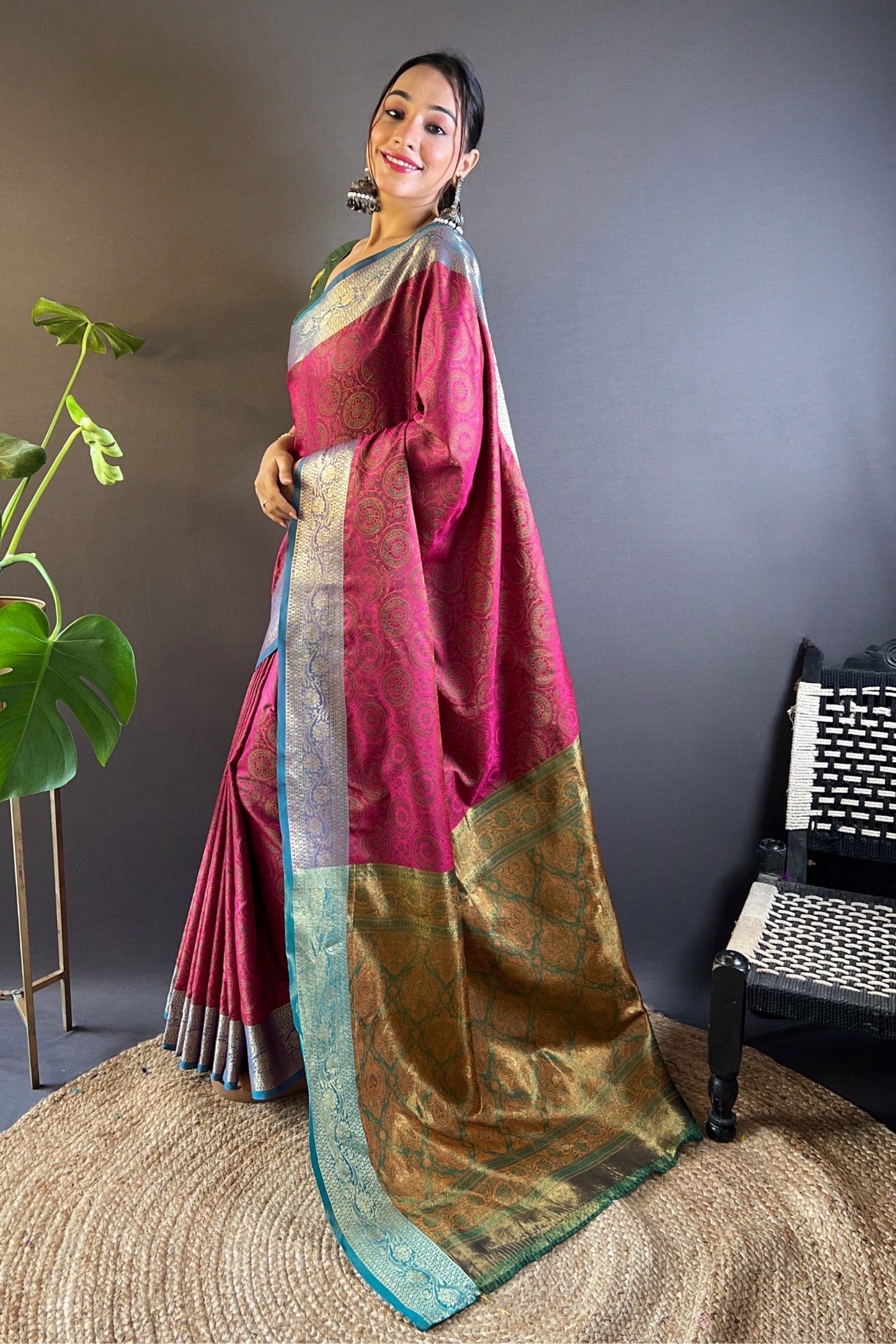 Buy MySilkLove Jazzberry Jam Pink Woven Banarasi Saree Online