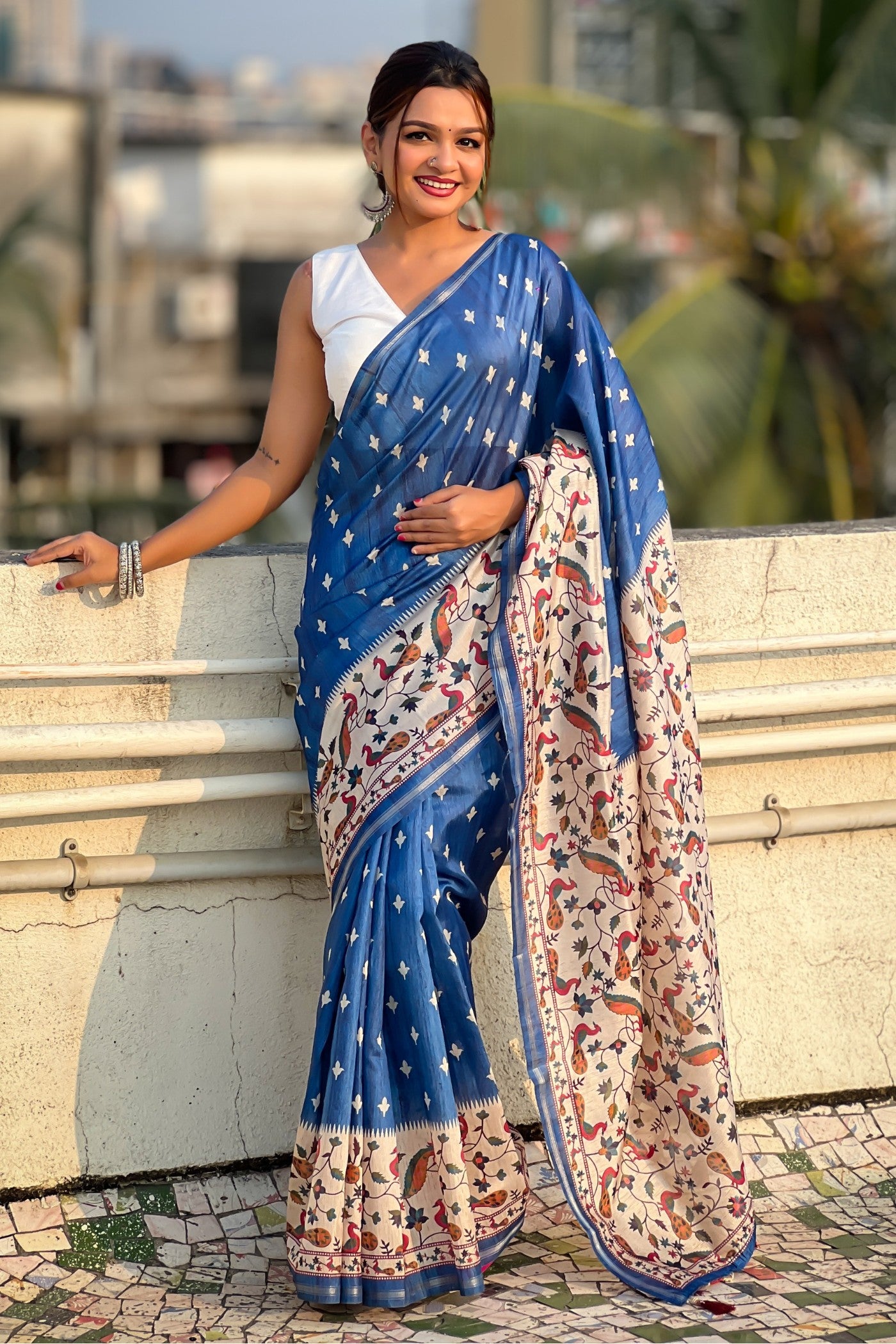 Buy MySilkLove Royal Blue Floral Printed Kalamkari Saree Online