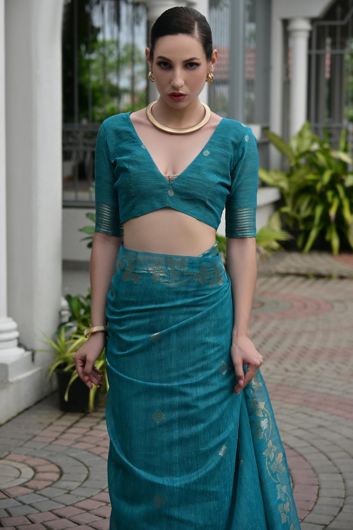 Buy MySilkLove Cybister Blue Floral Linen Silk Saree Online