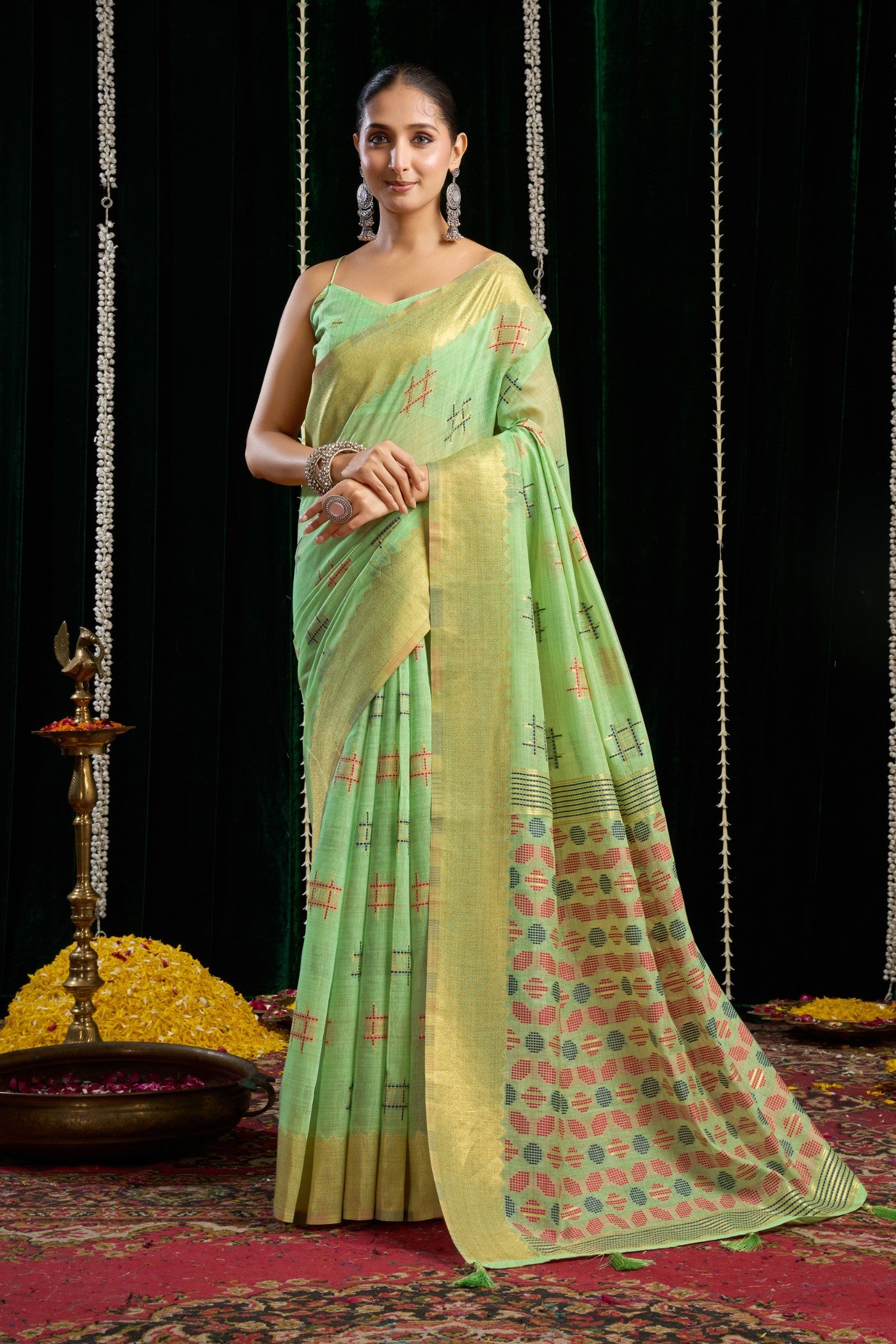 Buy MySilkLove Pantone Green Woven Cotton Saree Online