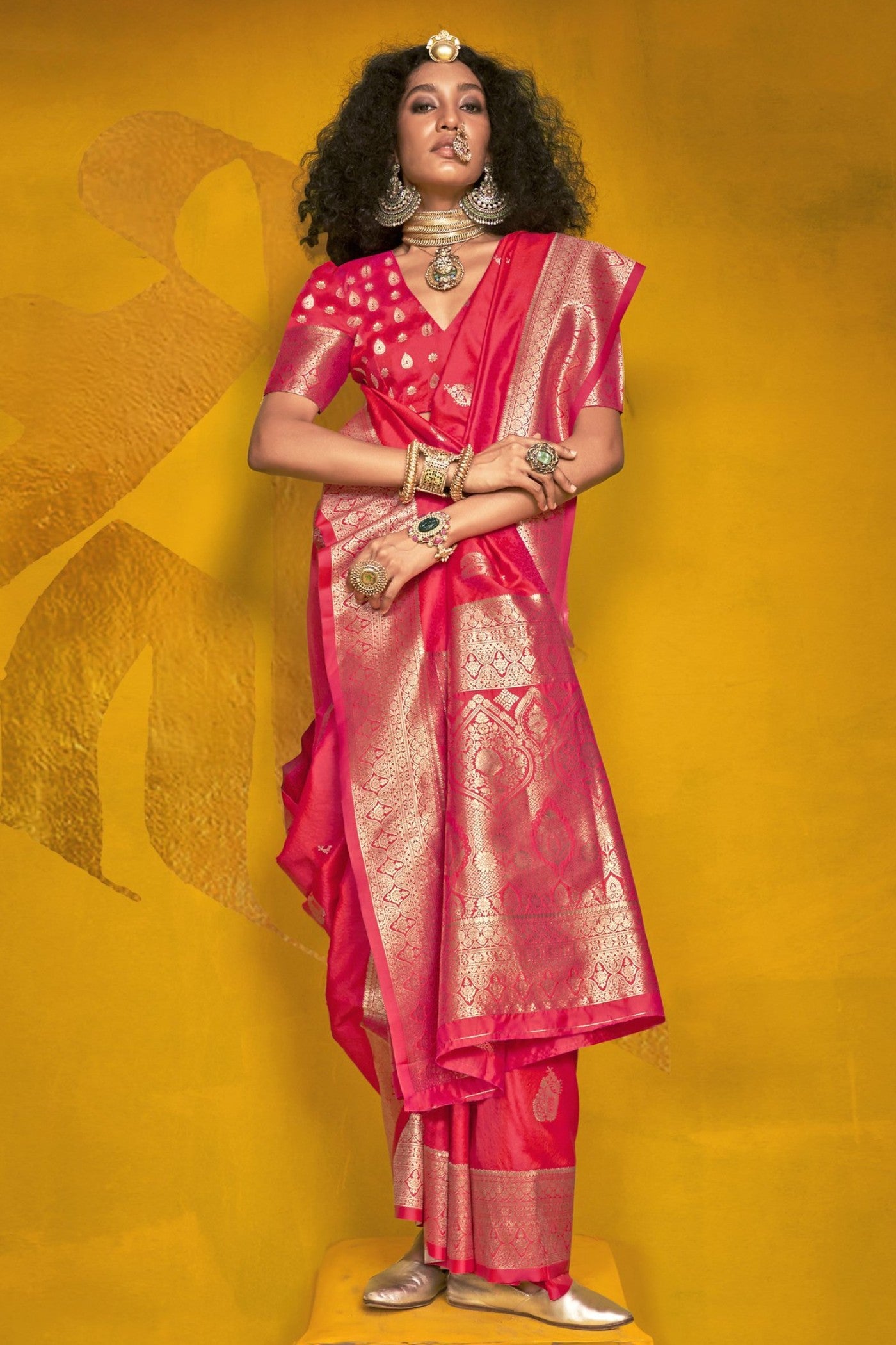 Buy MySilkLove Roseberry Pink Banarasi Handloom Silk Saree Online