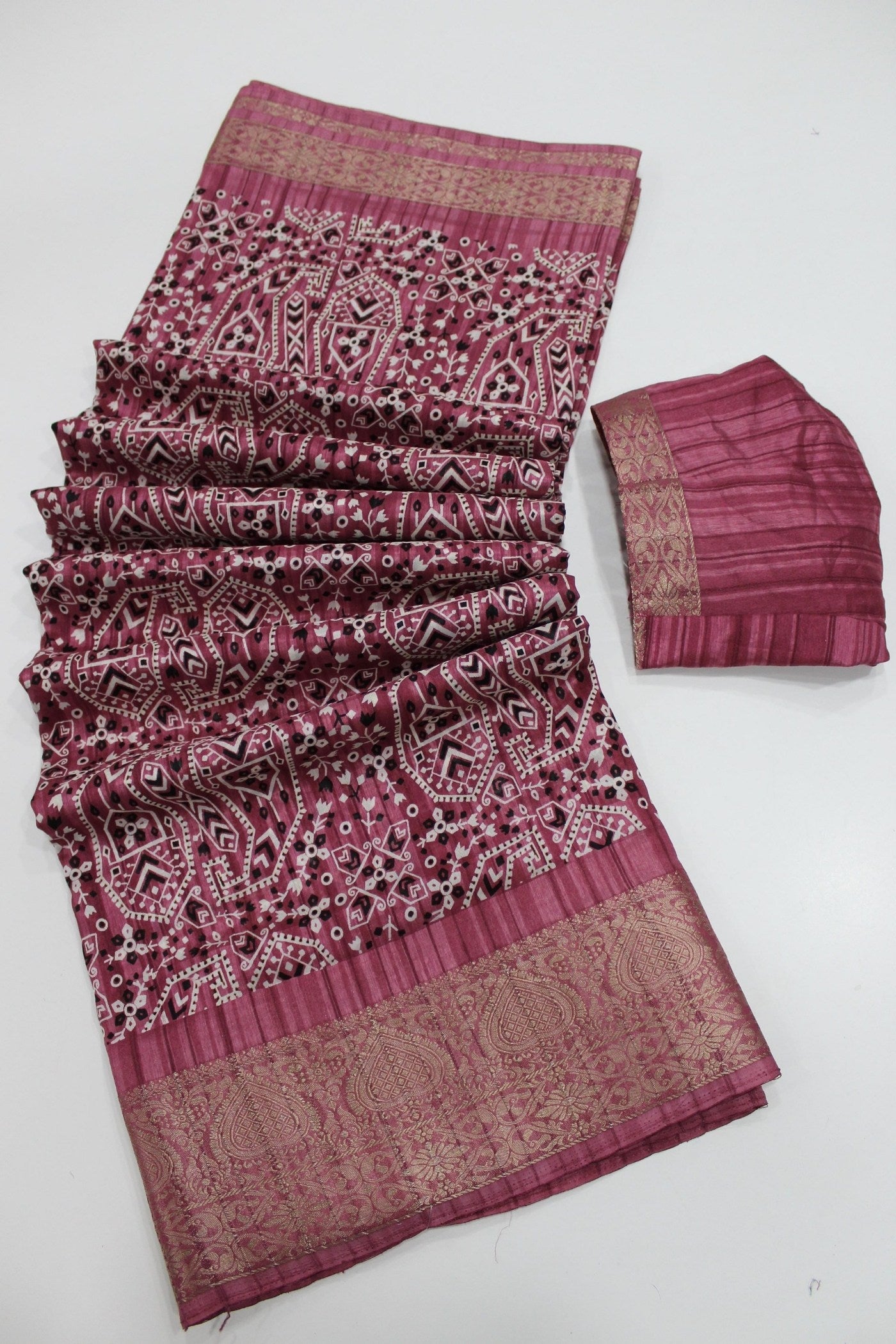 Buy MySilkLove Can Can Pink Banarasi Printed Saree Online