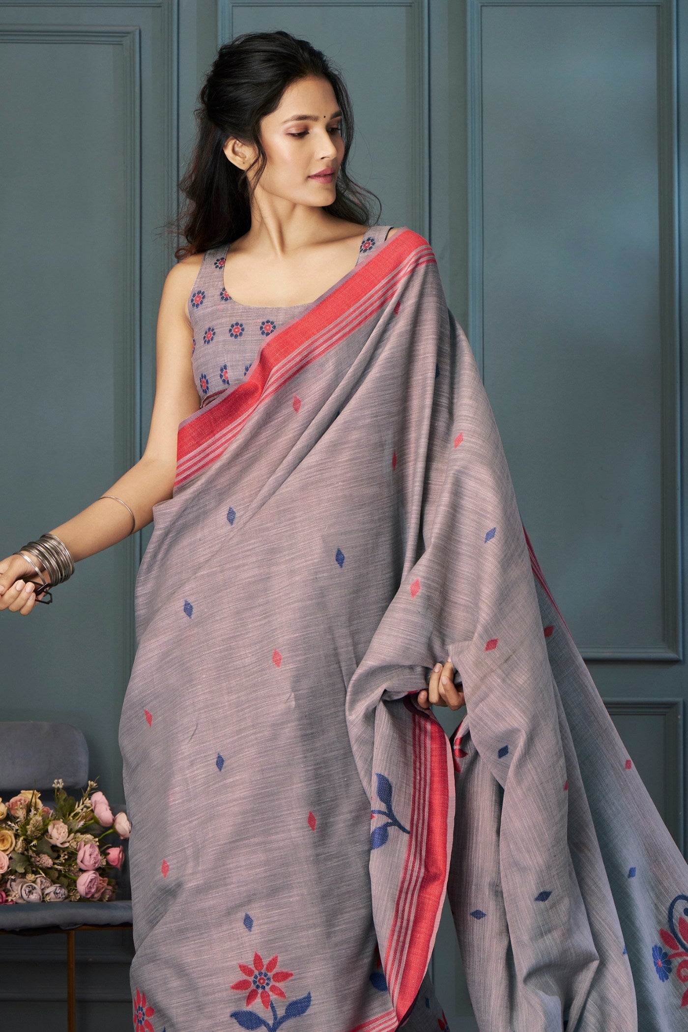 Buy MySilkLove Santas Grey Handloom Linen Saree Online