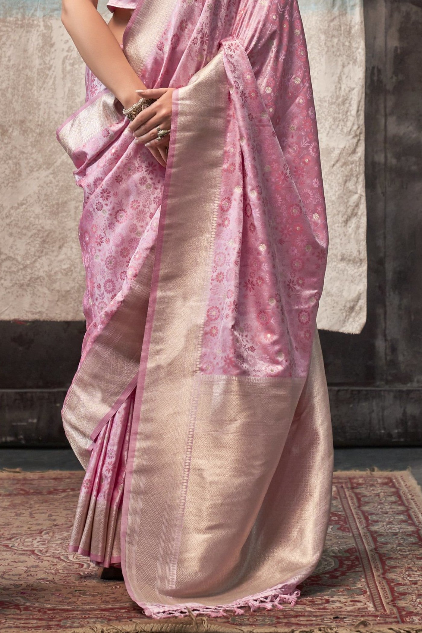 Buy MySilkLove Shilo Pink Banarasi Handloom Saree Online