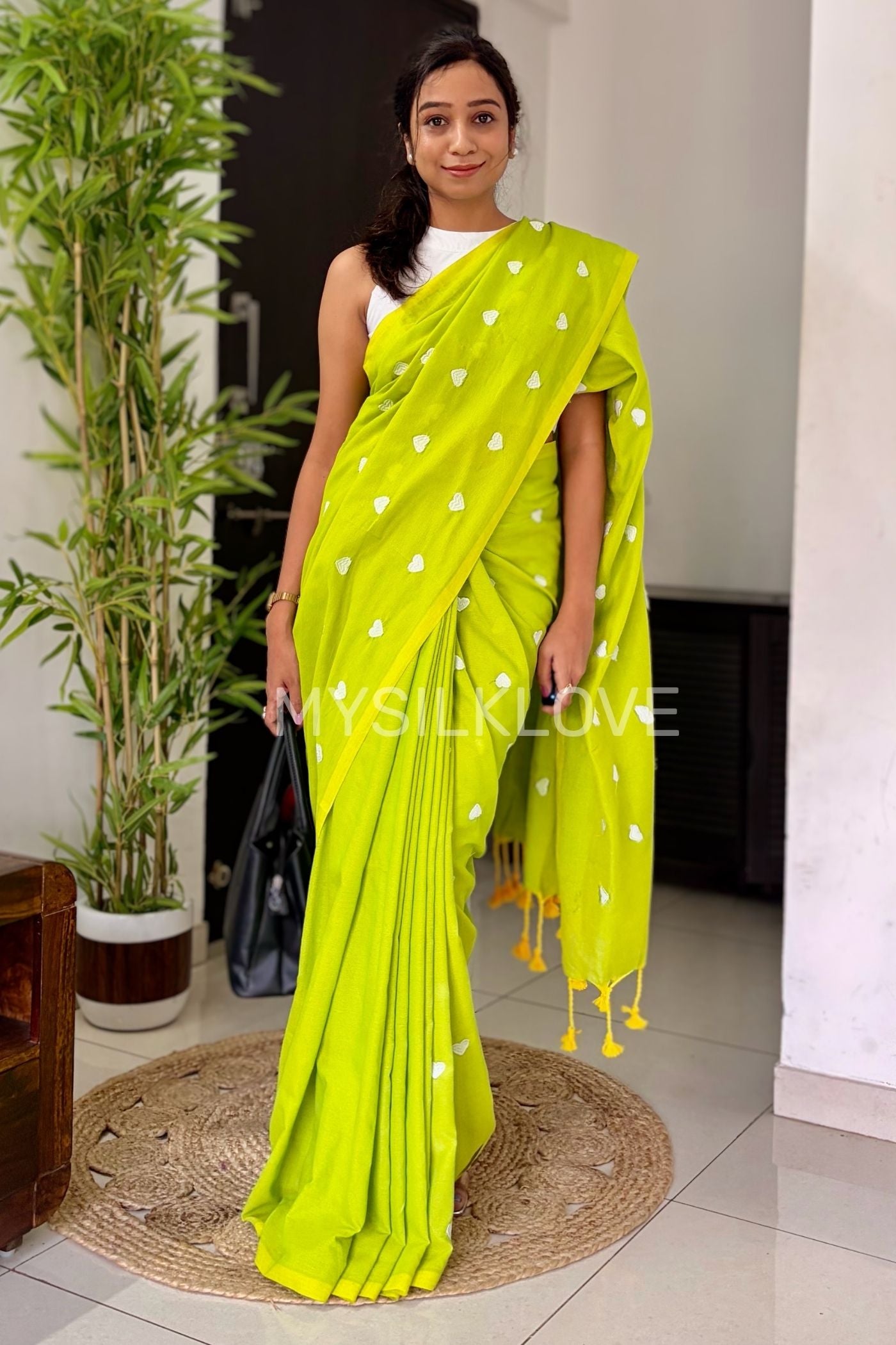 Buy MySilkLove Parrot Green Mul cotton Heart Thread Woven Saree Without Blouse Online