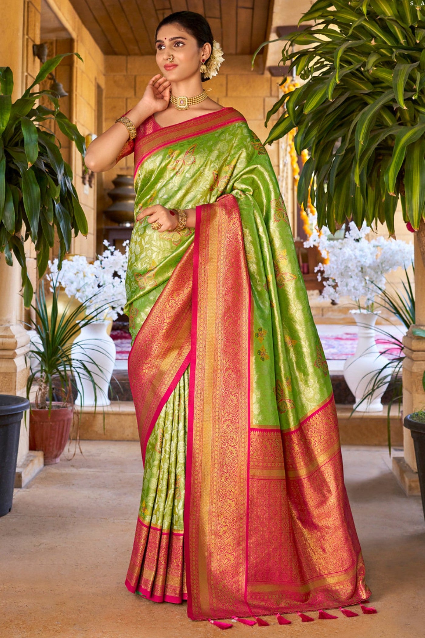 Buy MySilkLove Peridot Green Woven Kanjivaram Saree Online