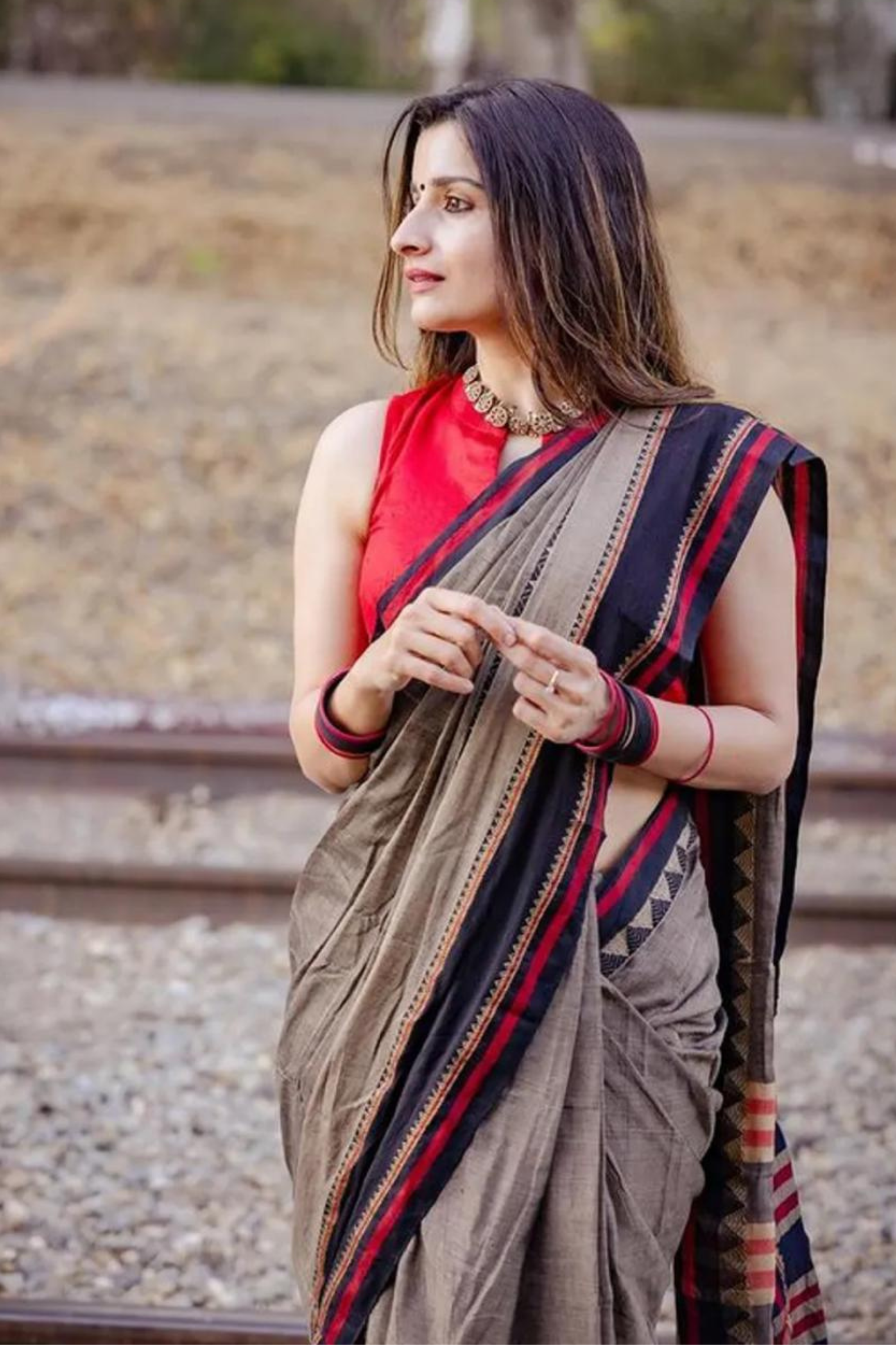 Buy MySilkLove Elegant Grey Shantipuri Bengal Cotton Saree Online