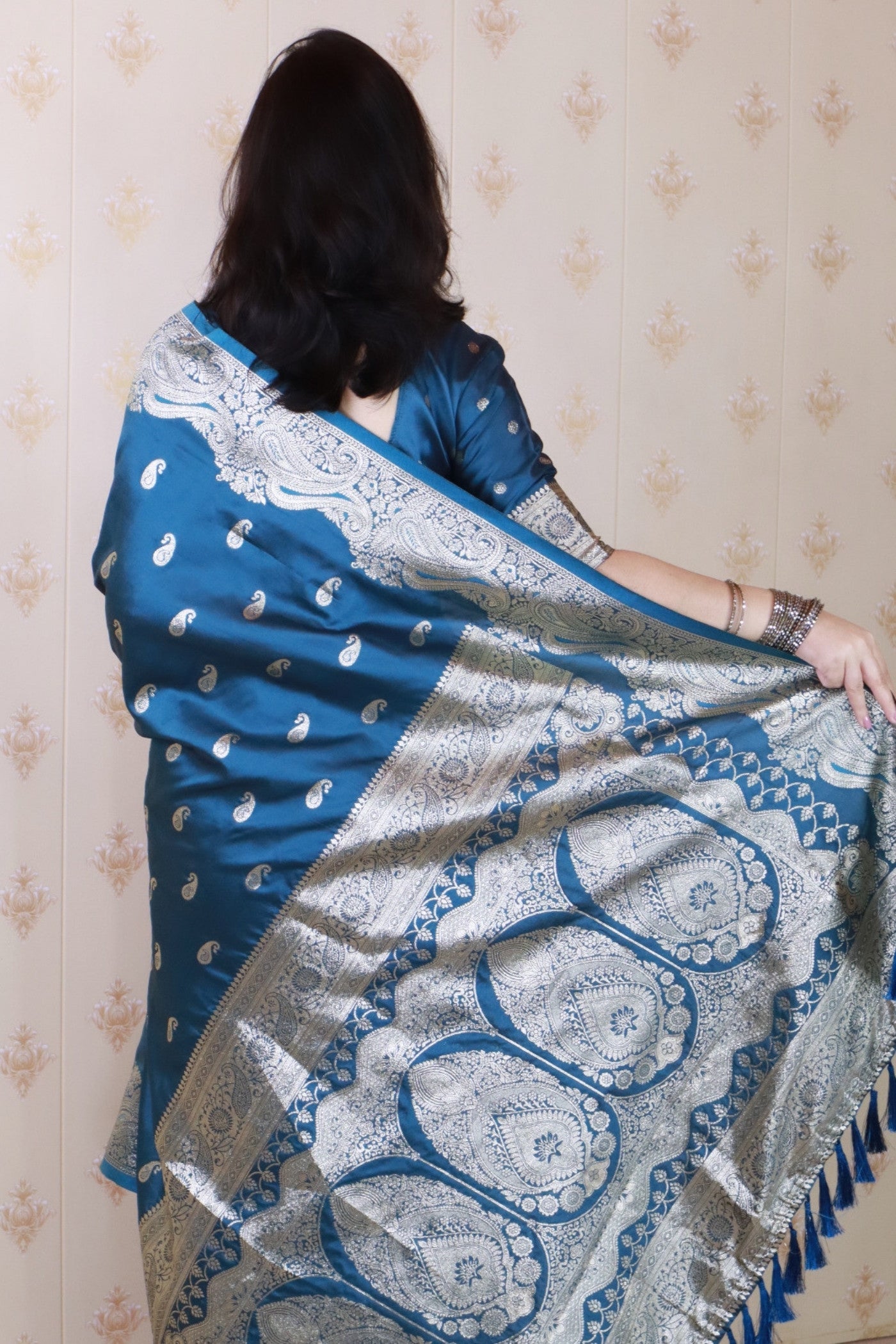Buy MySilkLove Water Dark Blue Banarasi Handloom Saree Online