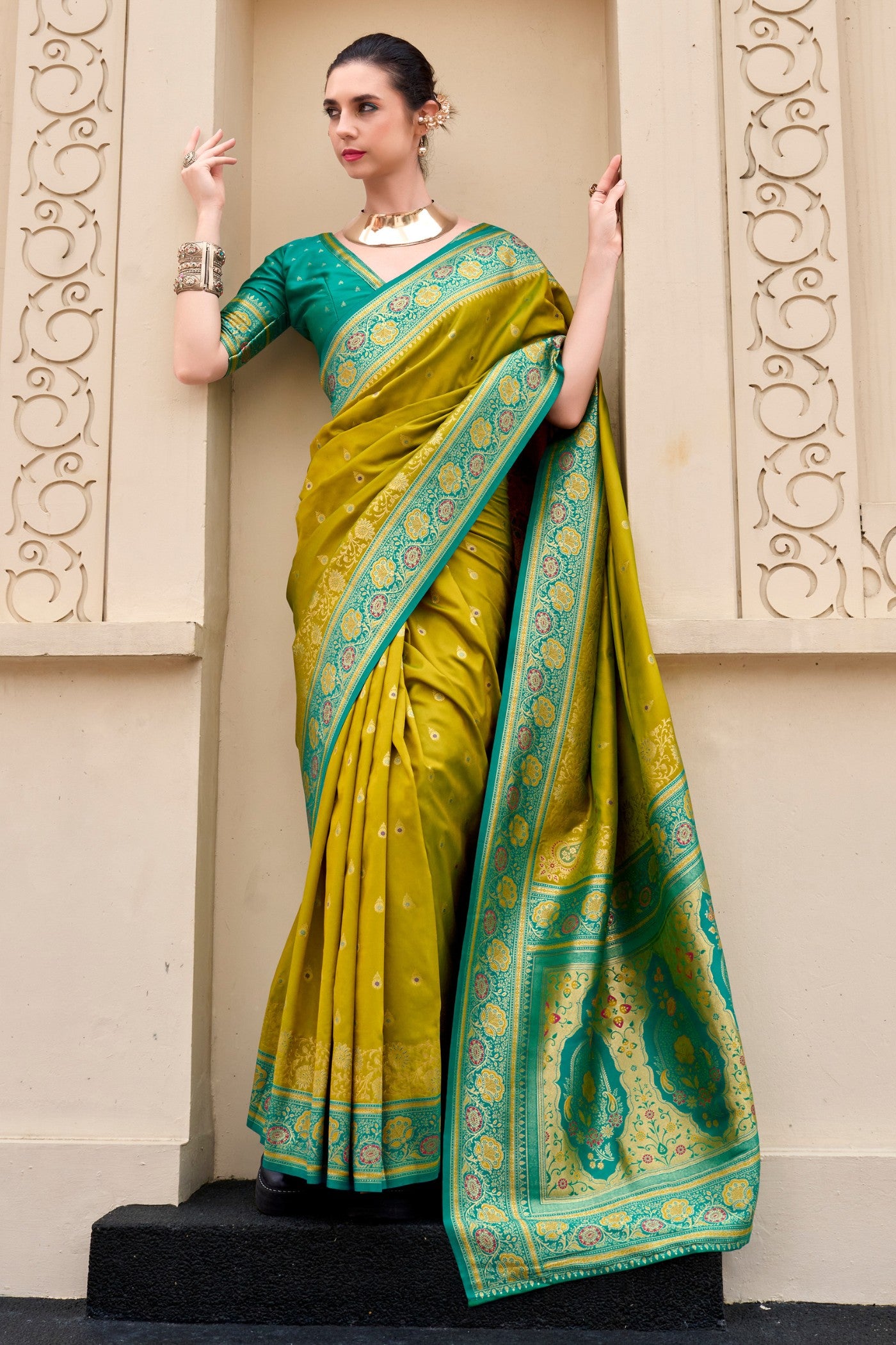 Buy MySilkLove Olive Green Woven Banarasi Saree Online