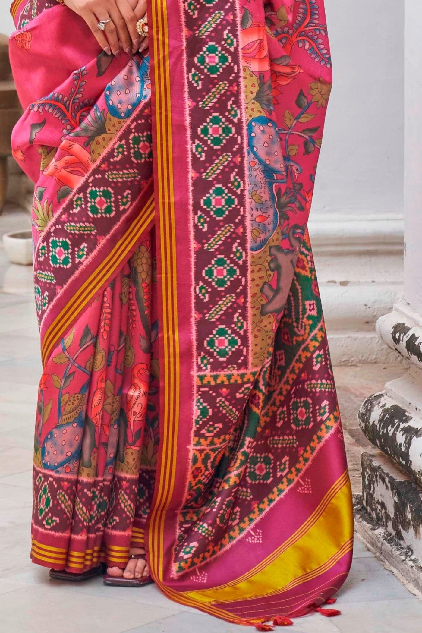 Buy MySilkLove Bubblegum Pink Printed Patola Saree Online