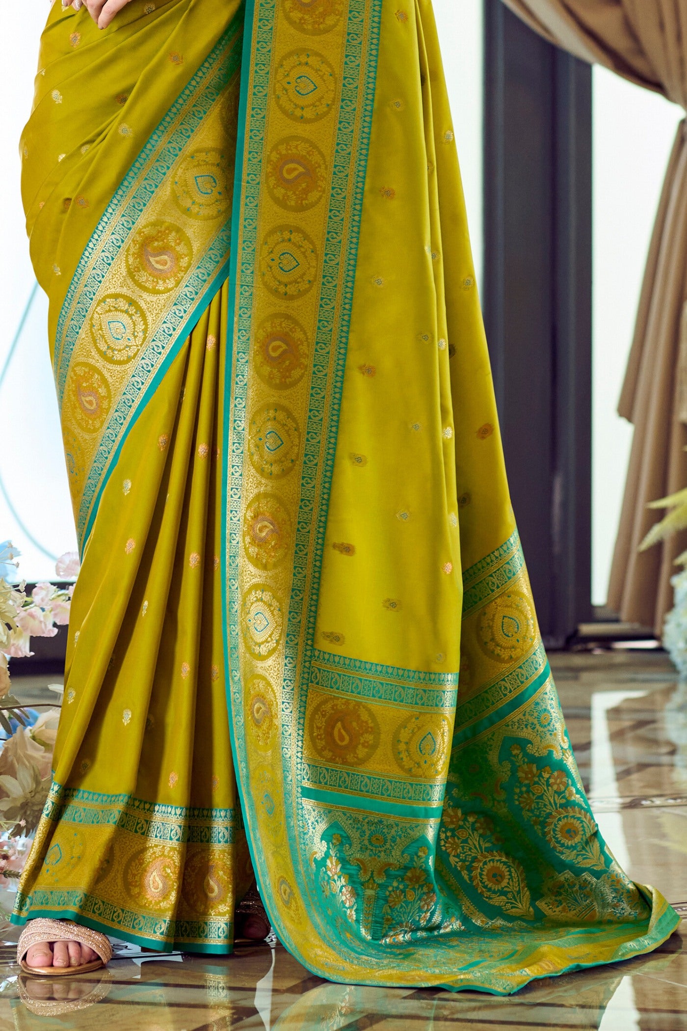 Buy MySilkLove Hacienda Green Woven Banarasi Soft Silk Saree Online