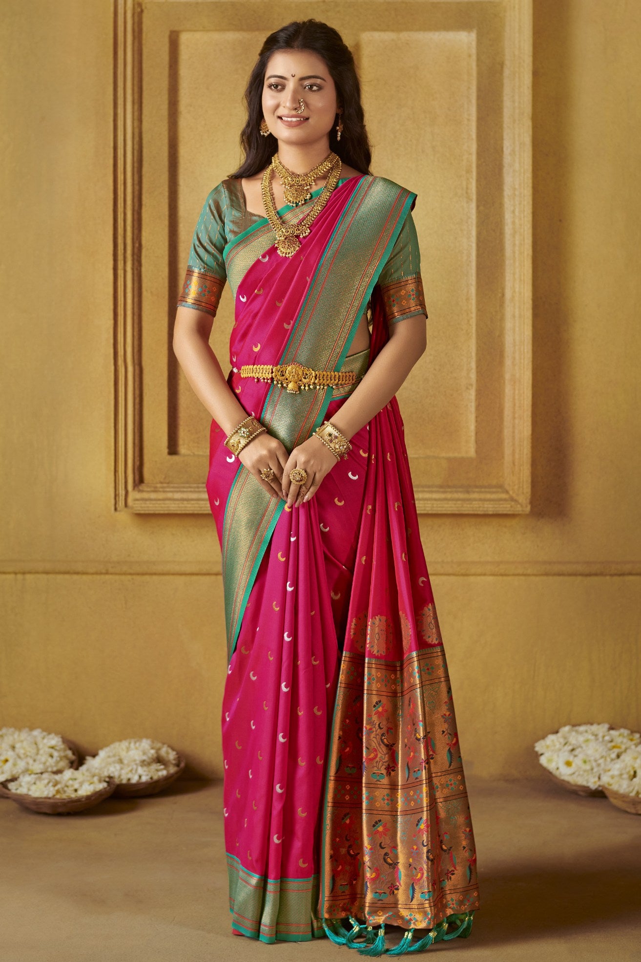 Buy MySilkLove Cherrywood Pink Woven Paithani Saree Online