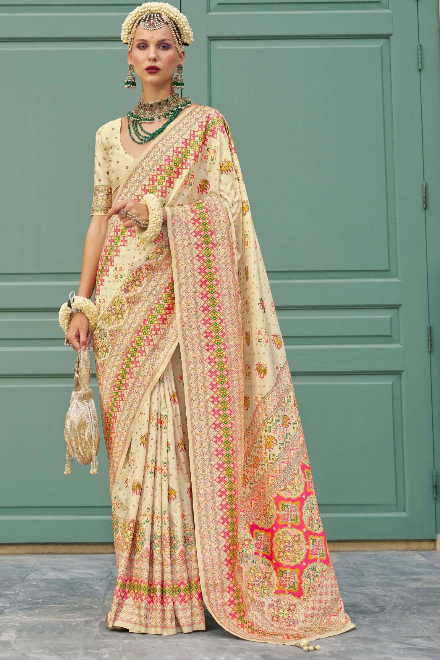 Buy MySilkLove Shortbread Cream Printed Kashmiri Jamewar Silk Saree Online