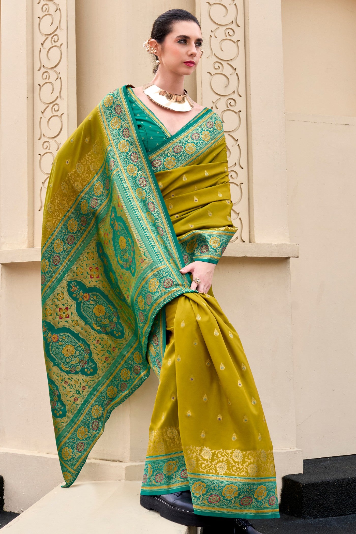 Buy MySilkLove Olive Green Woven Banarasi Saree Online