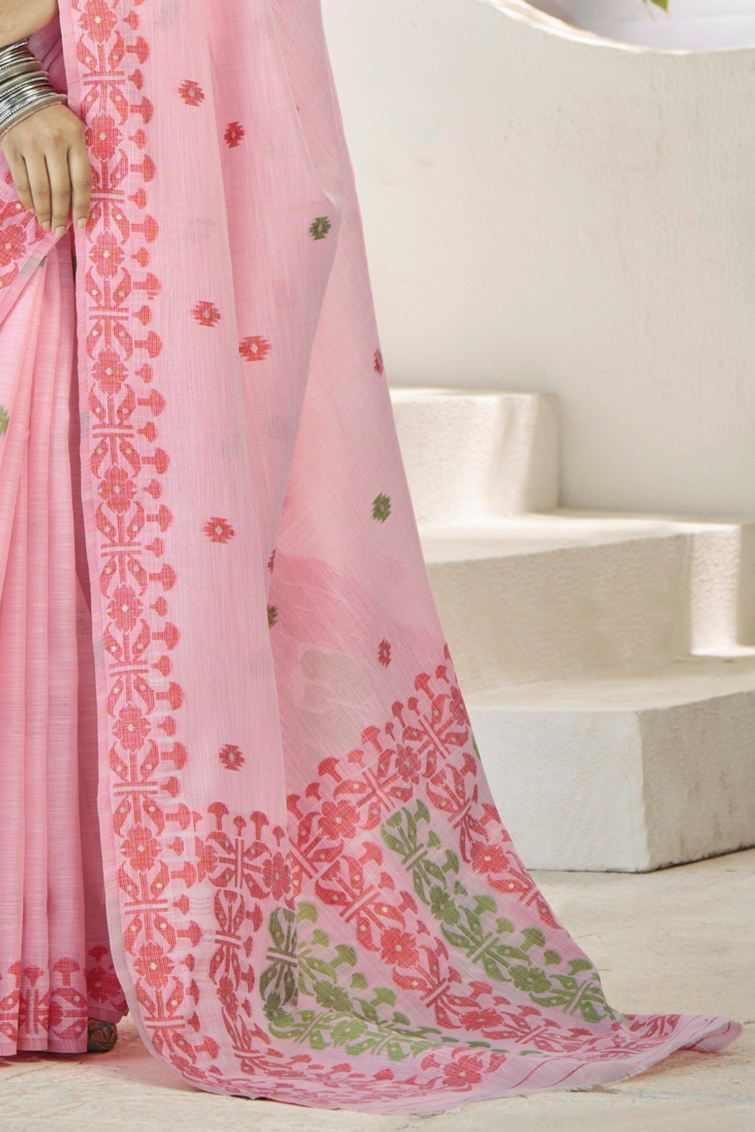 Buy MySilkLove Beauty Bush Pink Woven Linen Saree Online