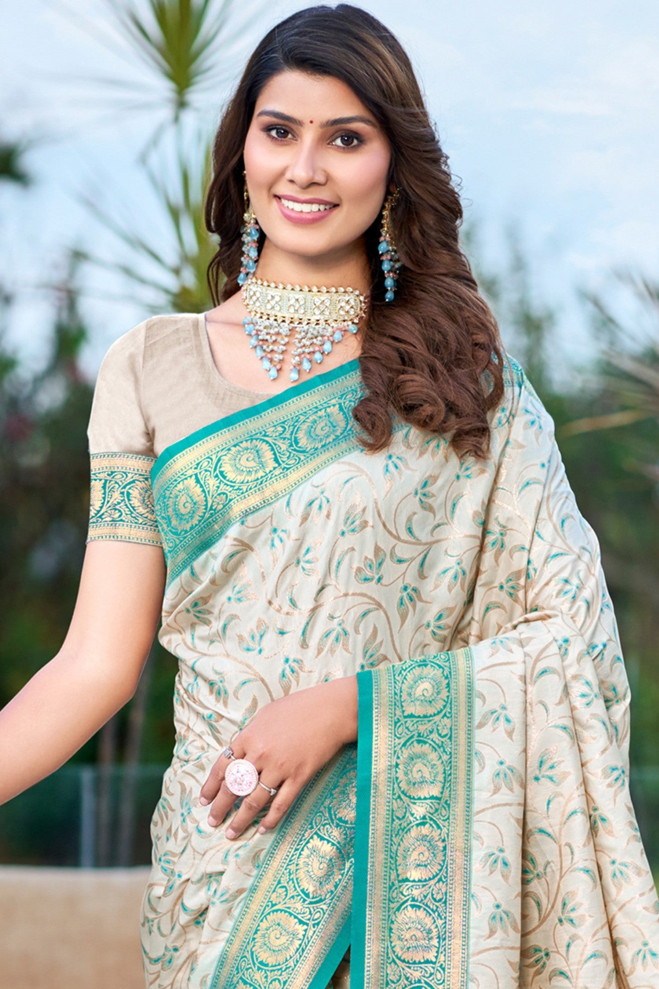 Buy MySilkLove Sisal Cream and Green Woven Banarasi Saree Online