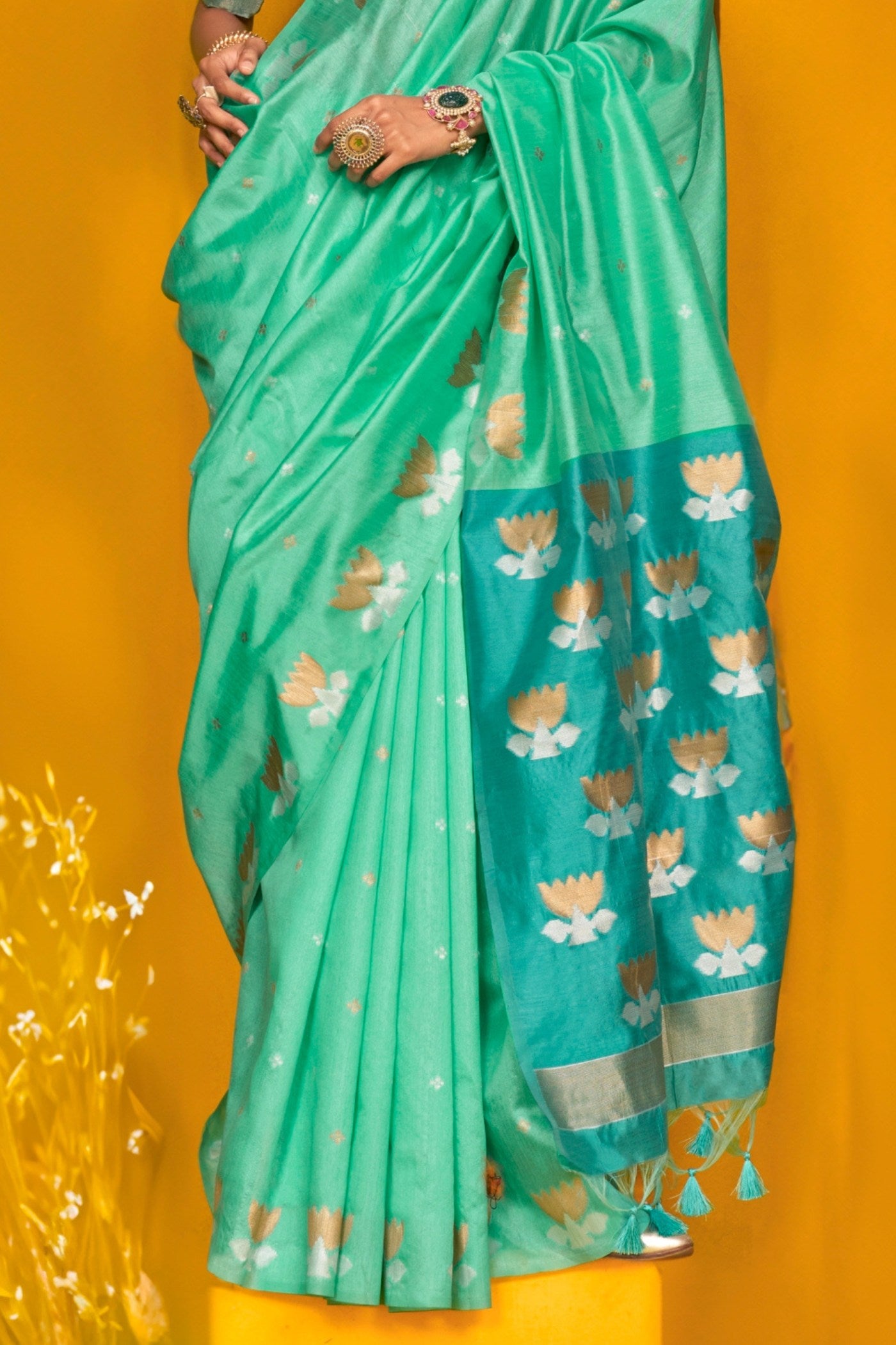 Buy MySilkLove Spring Green Tussar Handloom Silk Saree Online