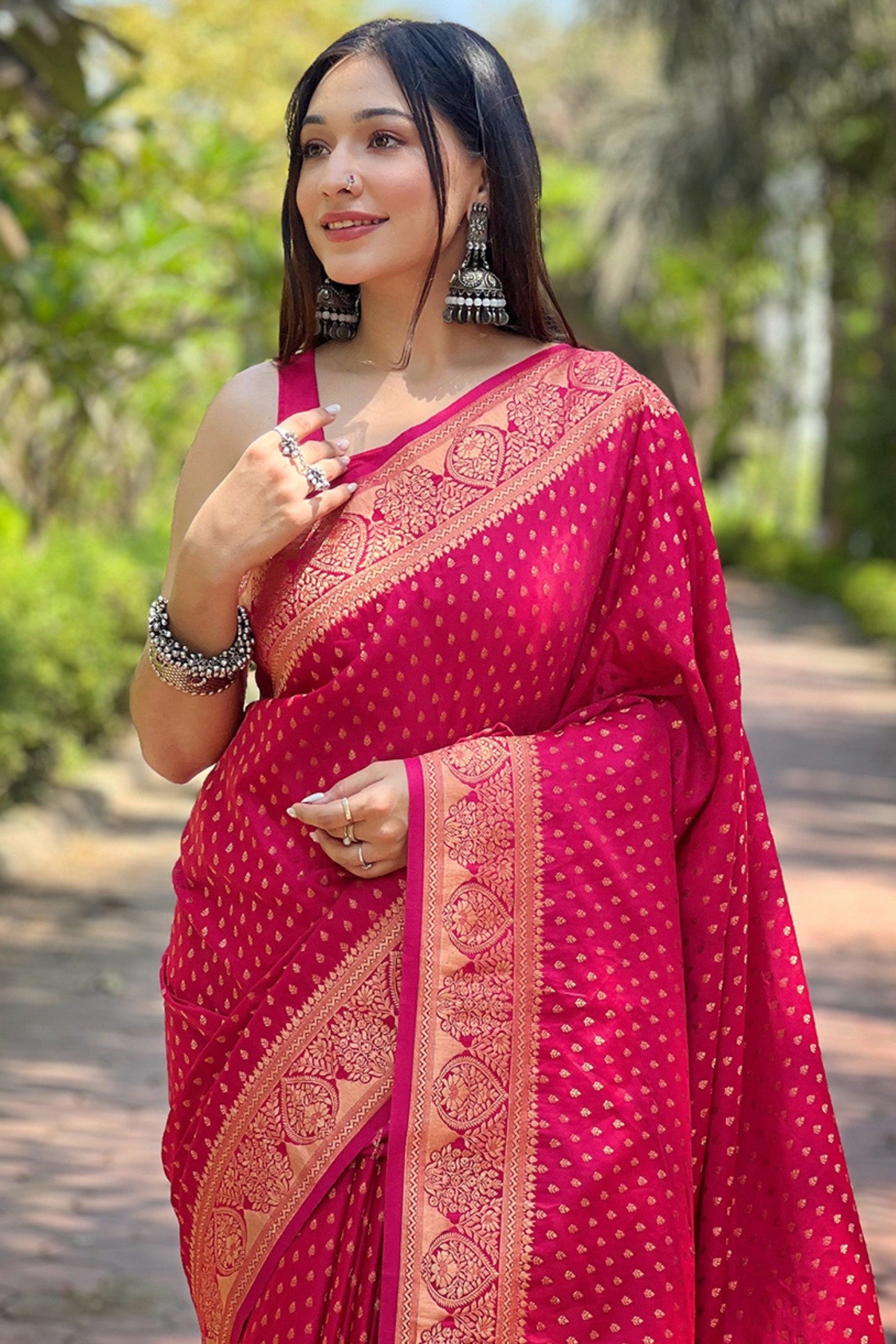 Buy MySilkLove Crimson Pink Zari Woven Banarasi Saree Online