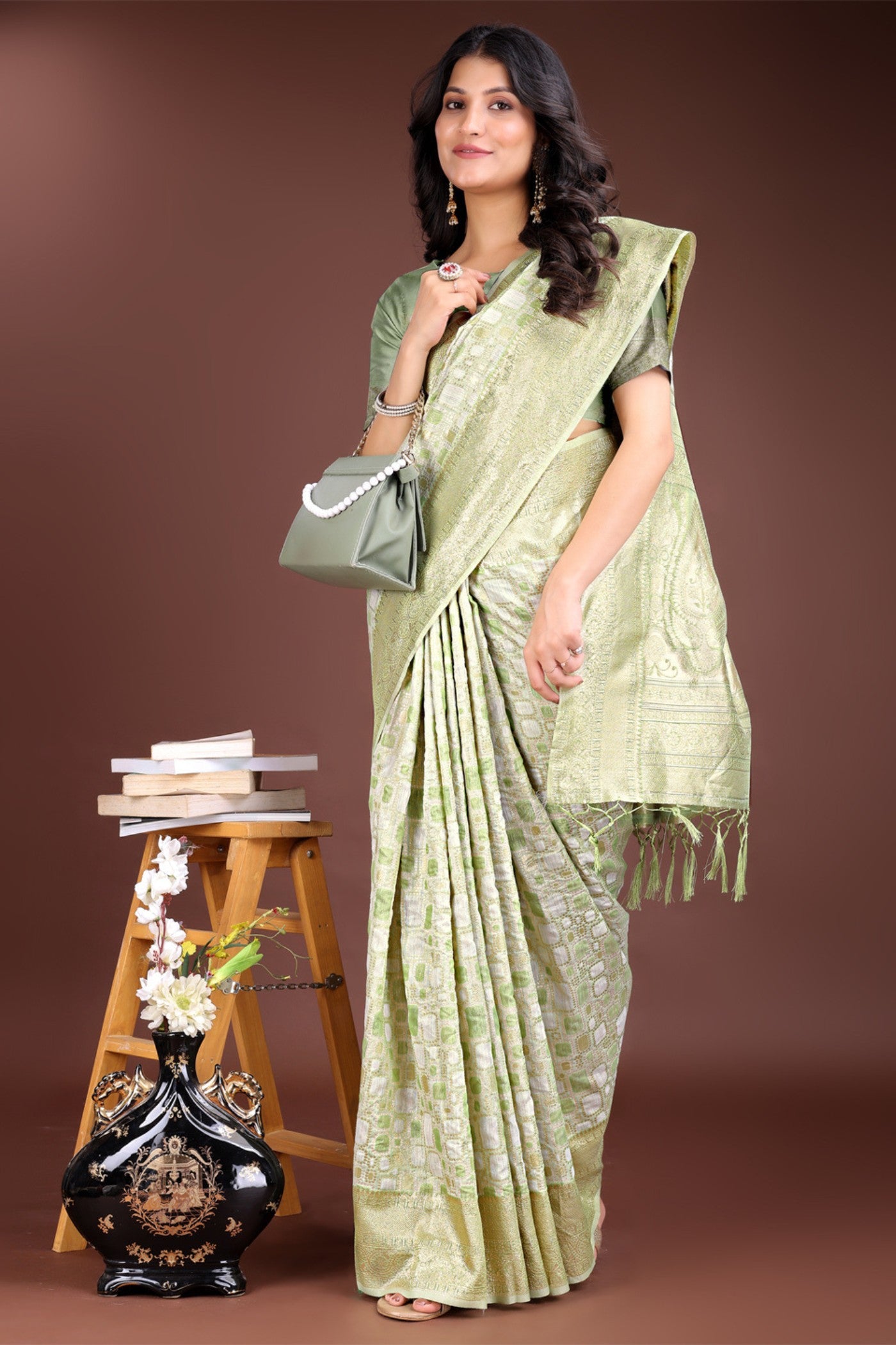 Buy MySilkLove Islamic Green Woven Linen Cotton Saree Online