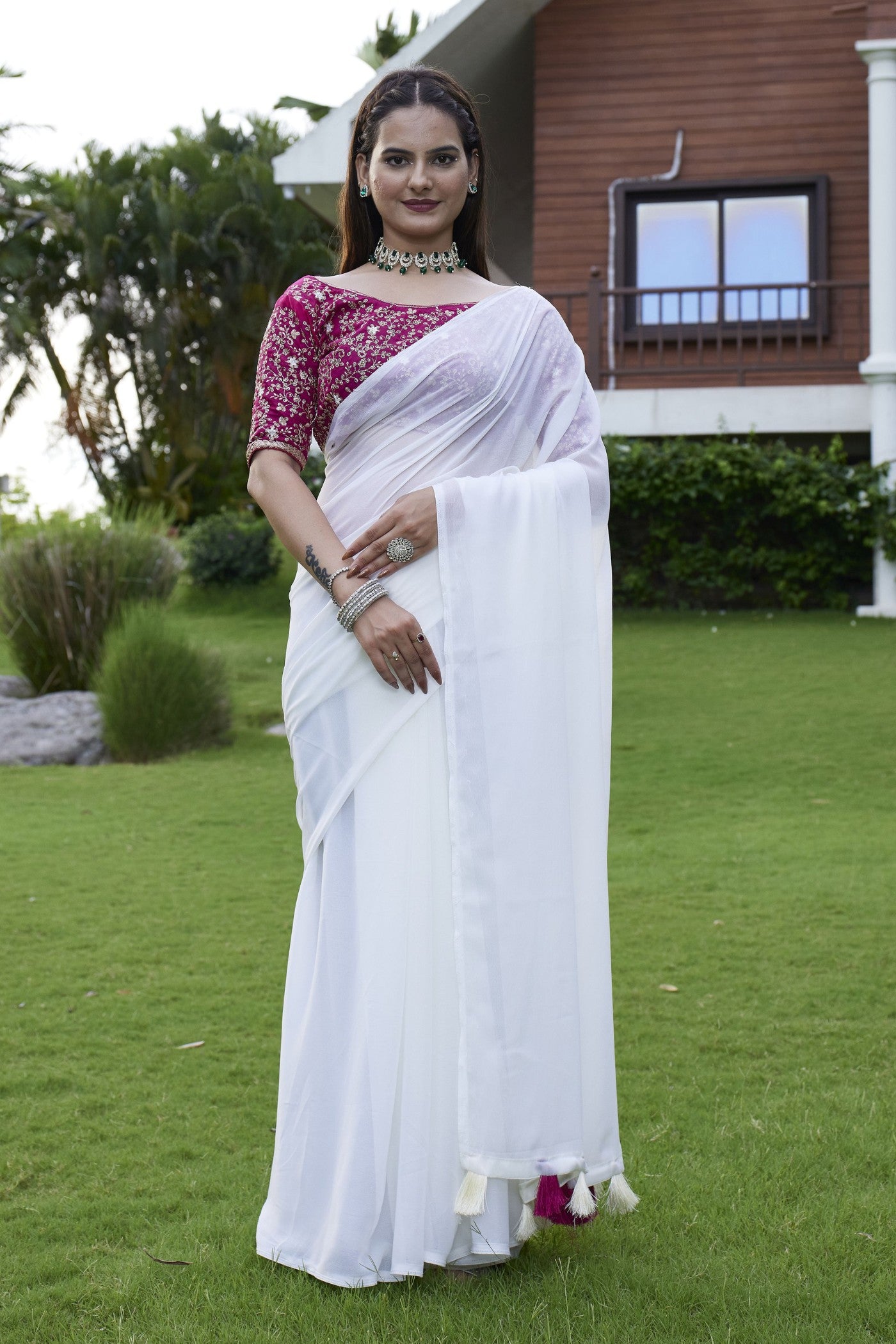 Buy MySilkLove Pearl White Georgette Saree Online