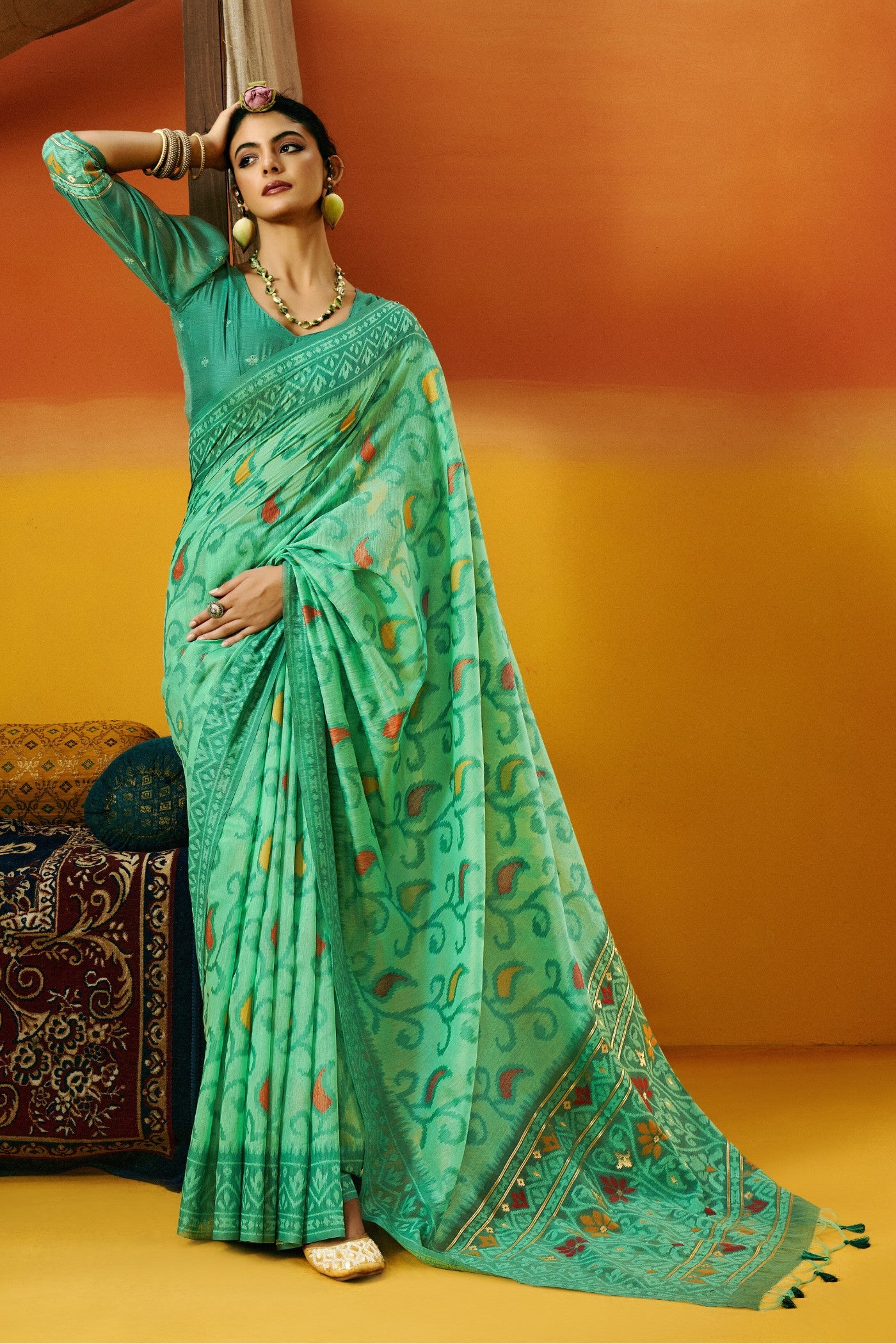 Buy MySilkLove Spruce Green Handloom Jamdani Saree Online