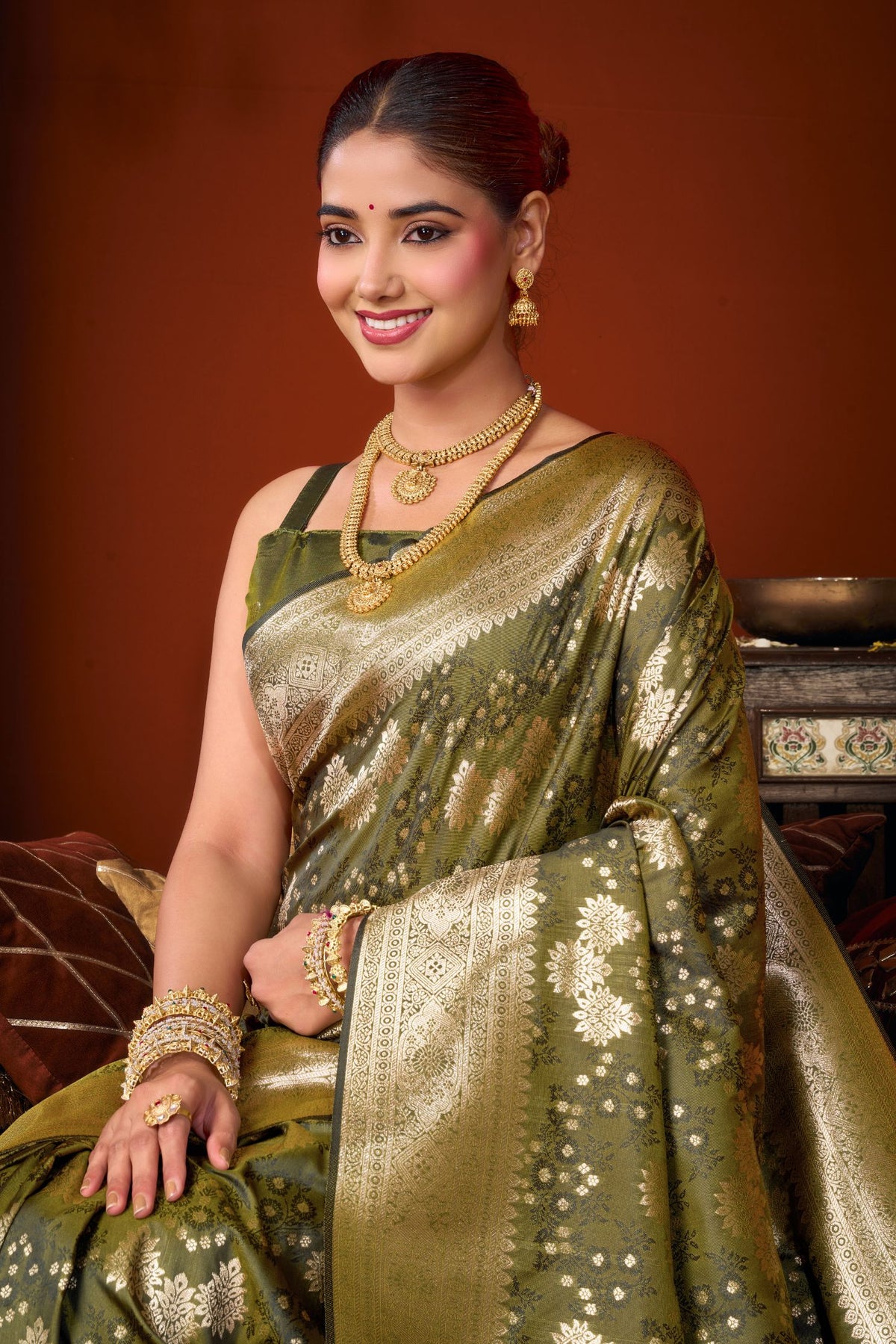 Buy MySilkLove Avocado Green Woven Banarasi Jacquard Soft Silk Saree Online