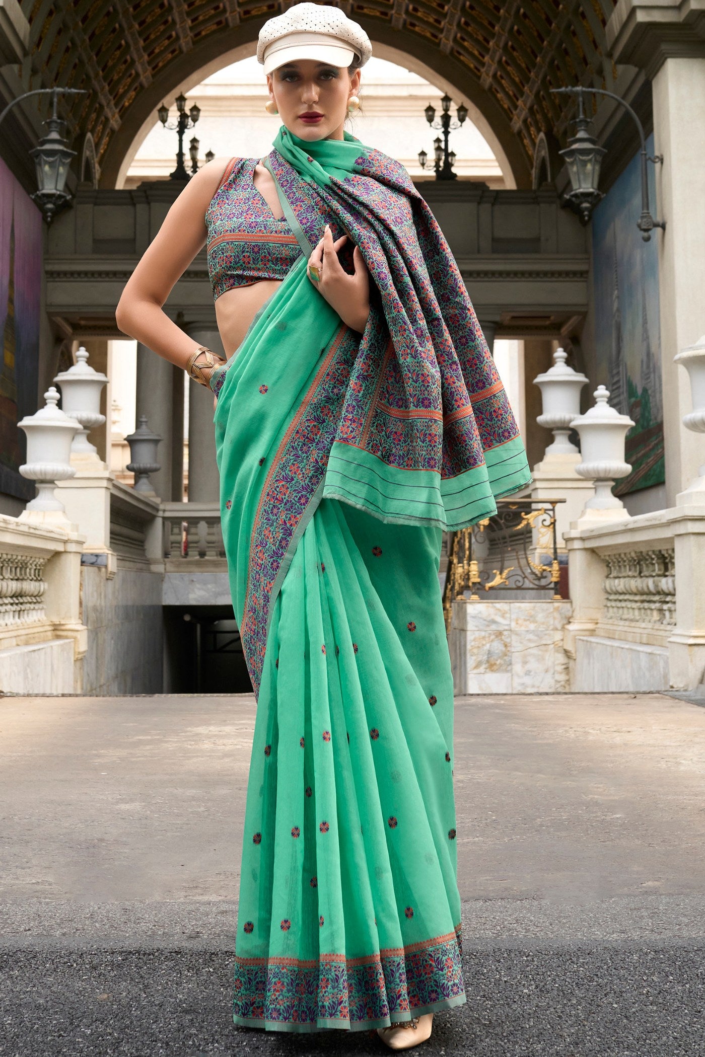 Buy MySilkLove Emerald Green Handloom Linen Cotton Saree Online