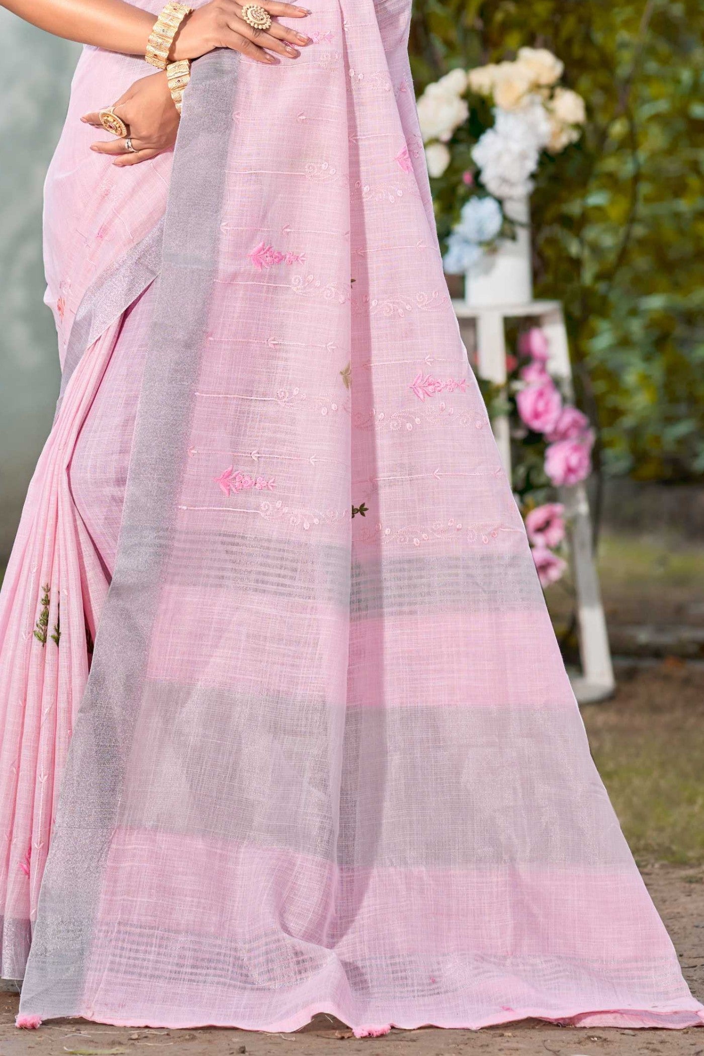 Buy MySilkLove Mauve Purple Woven Cotton Linen Saree Online