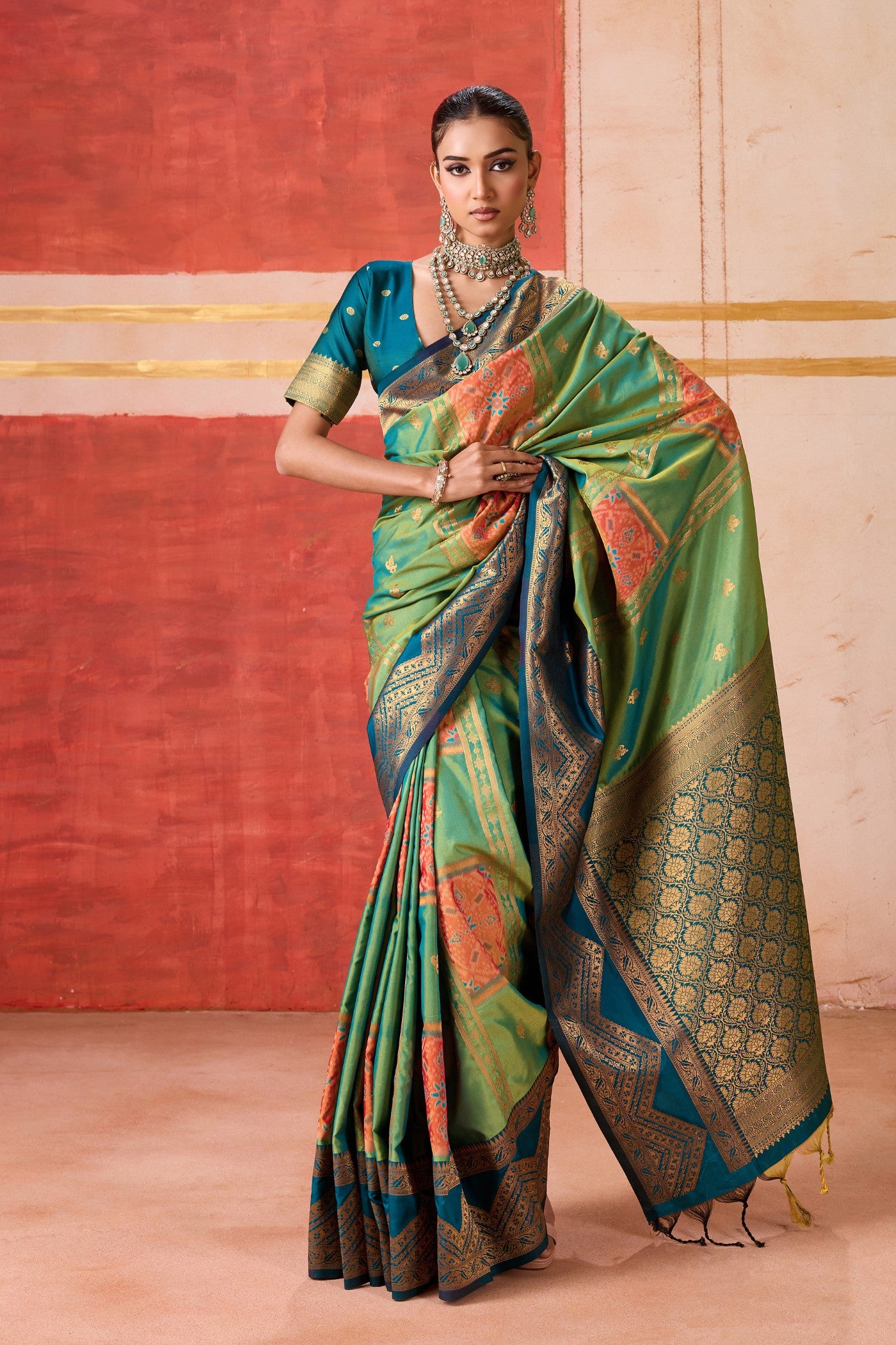 Buy MySilkLove Cadmium Green Banarasi Handloom Saree Online