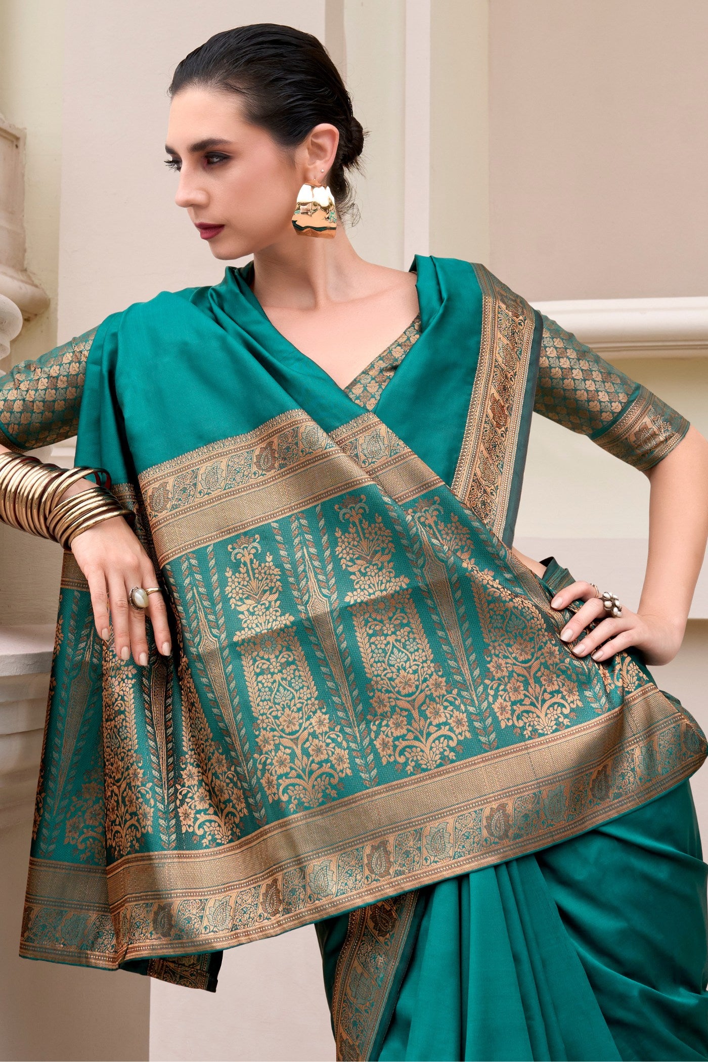 Buy MySilkLove Atoll Green Banarasi Handloom Saree Online