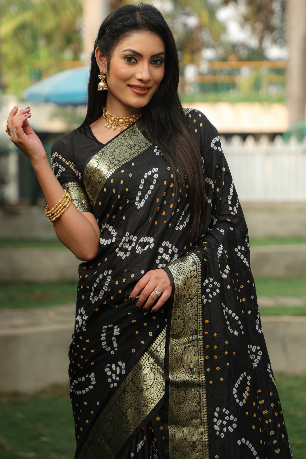 Buy MySilkLove Eerie Black Designer Bandhani Printed Saree Online