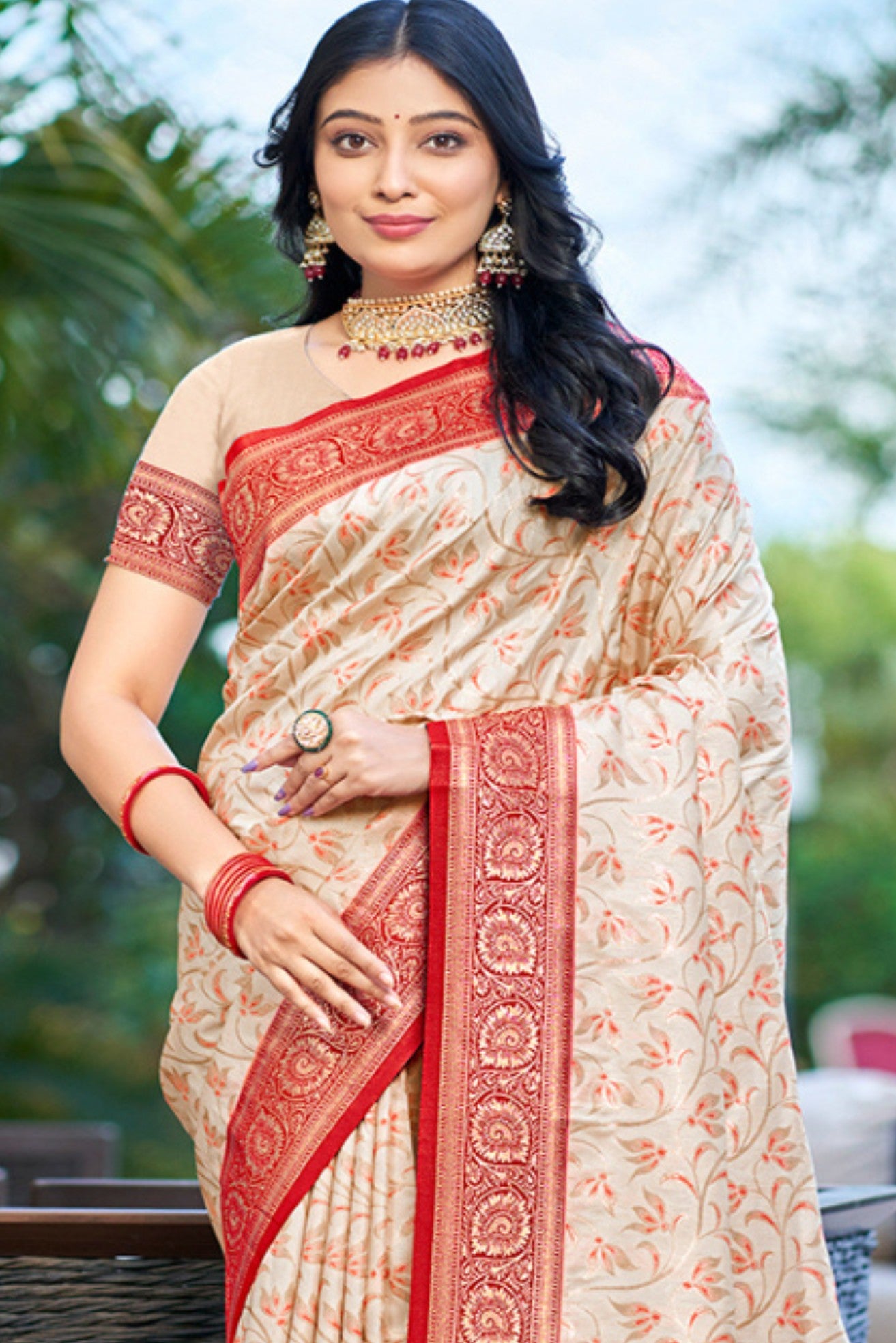 Buy MySilkLove Vanila Cream Woven Banarasi Saree Online