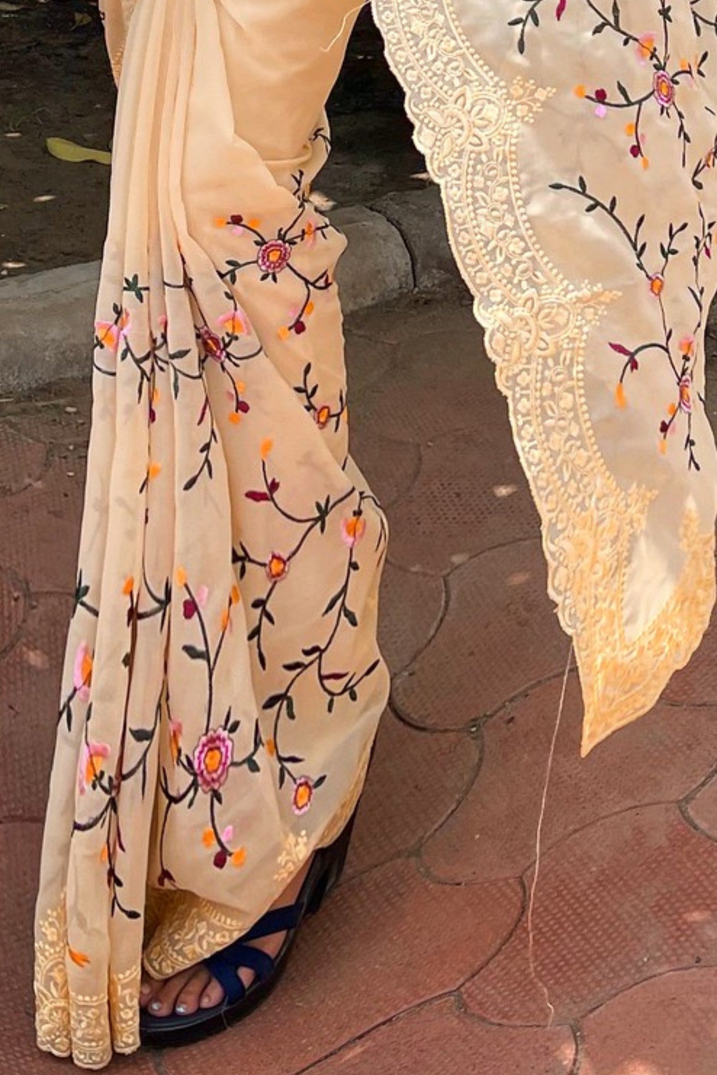 Buy MySilkLove Linen Cream Embroidered Georgette Saree Online