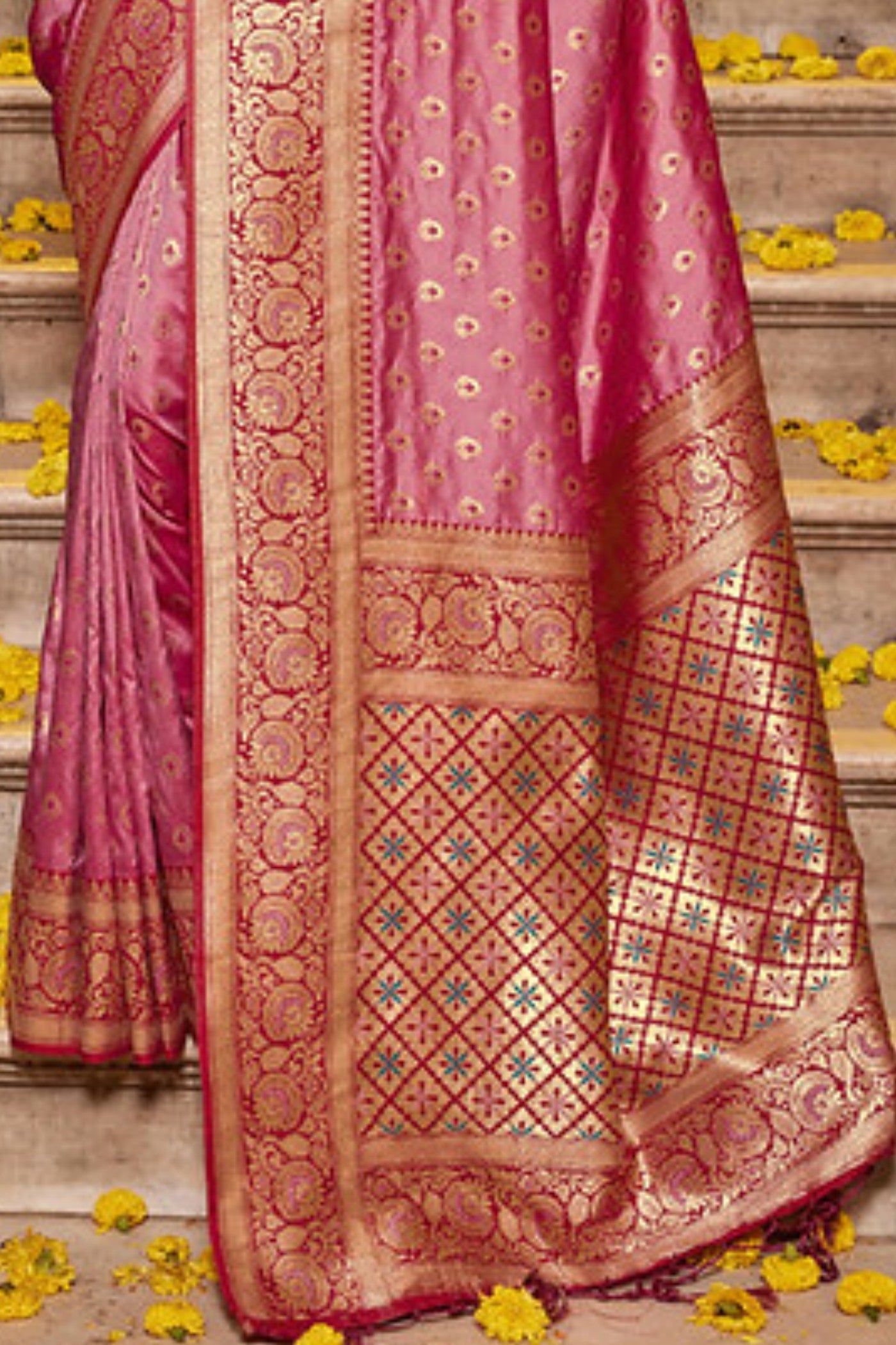 Buy MySilkLove Contessa Pink Zari Woven Banarasi Saree Online