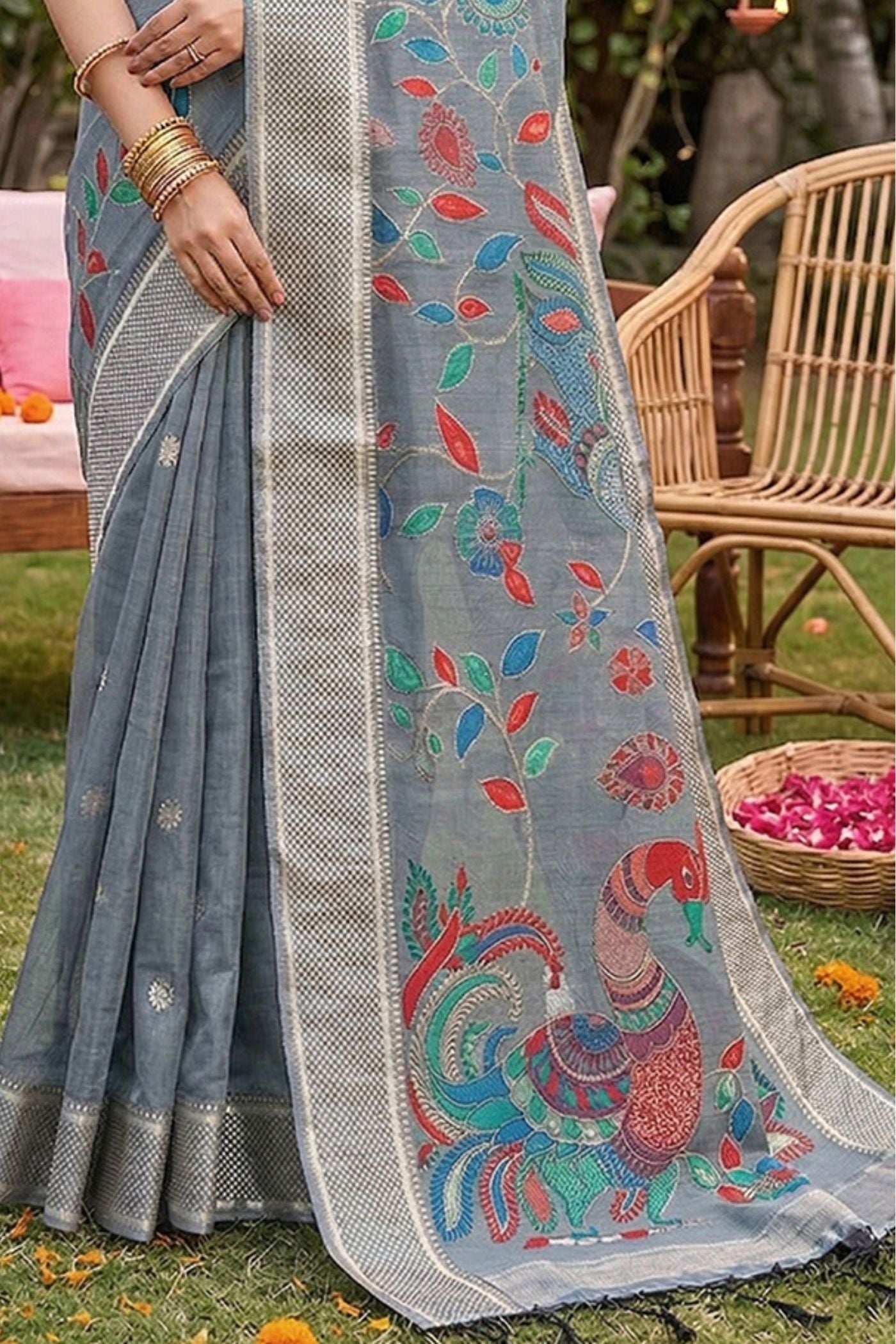 Buy MySilkLove Charcoal Grey Woven Linen Cotton Saree Online