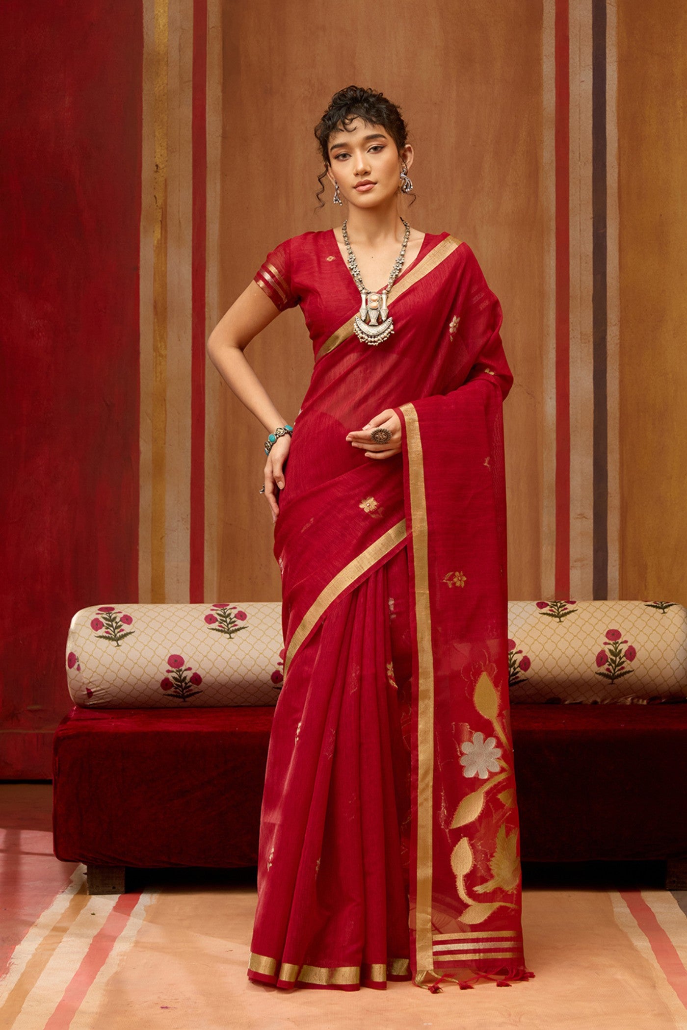 Buy MySilkLove Tomato Red Handloom Munga Cotton Saree Online